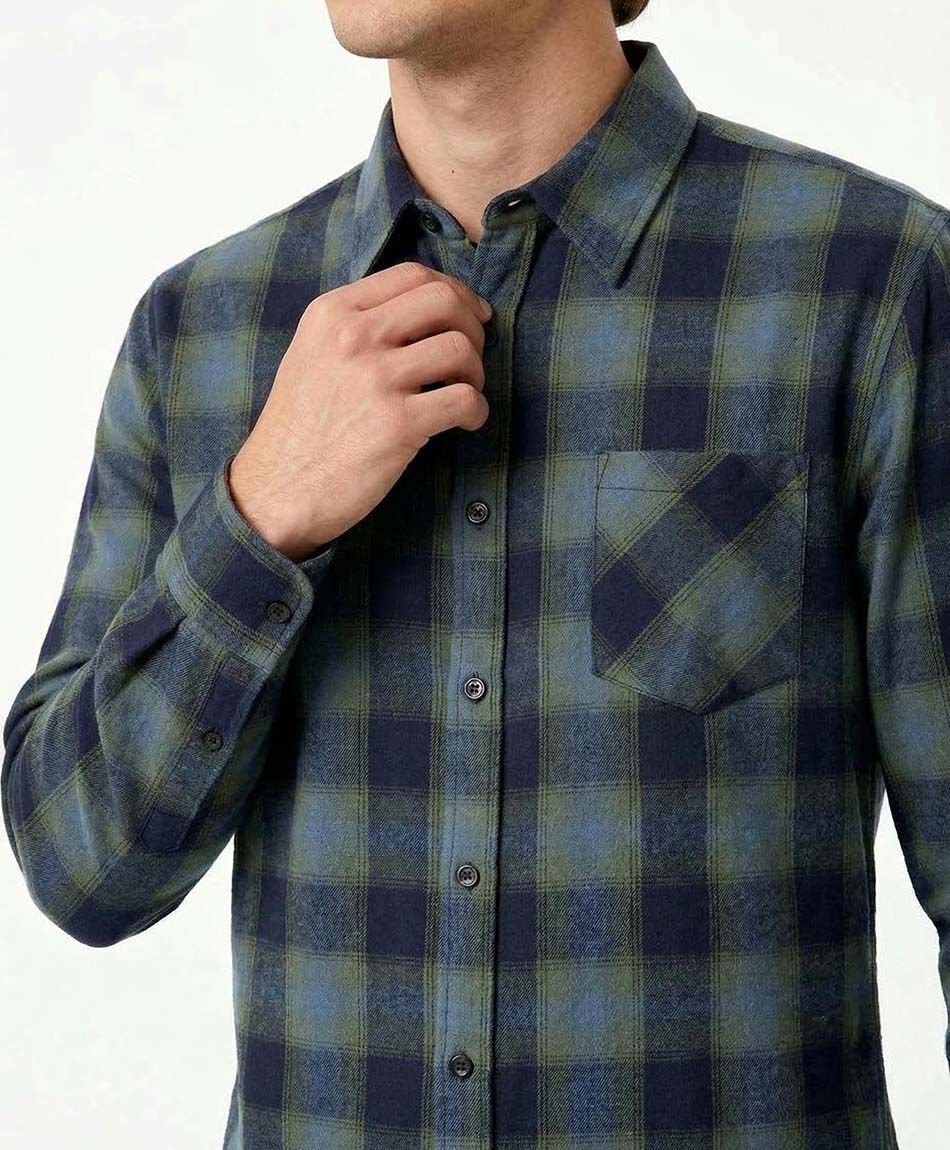 Camisa hombre azul franela