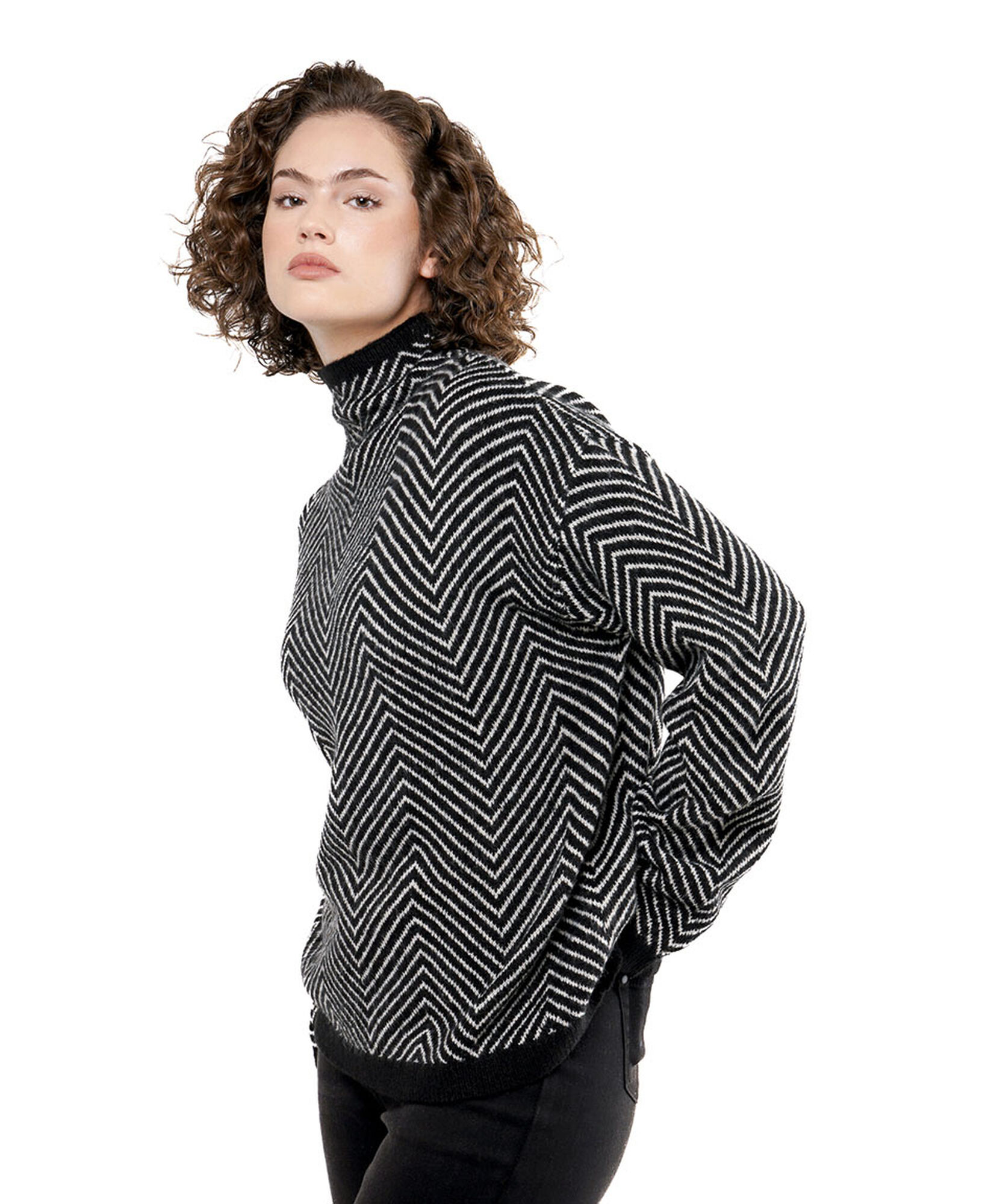 Sweater mujer zigzag cuello alto Sweater mujer zigzag cuello alto