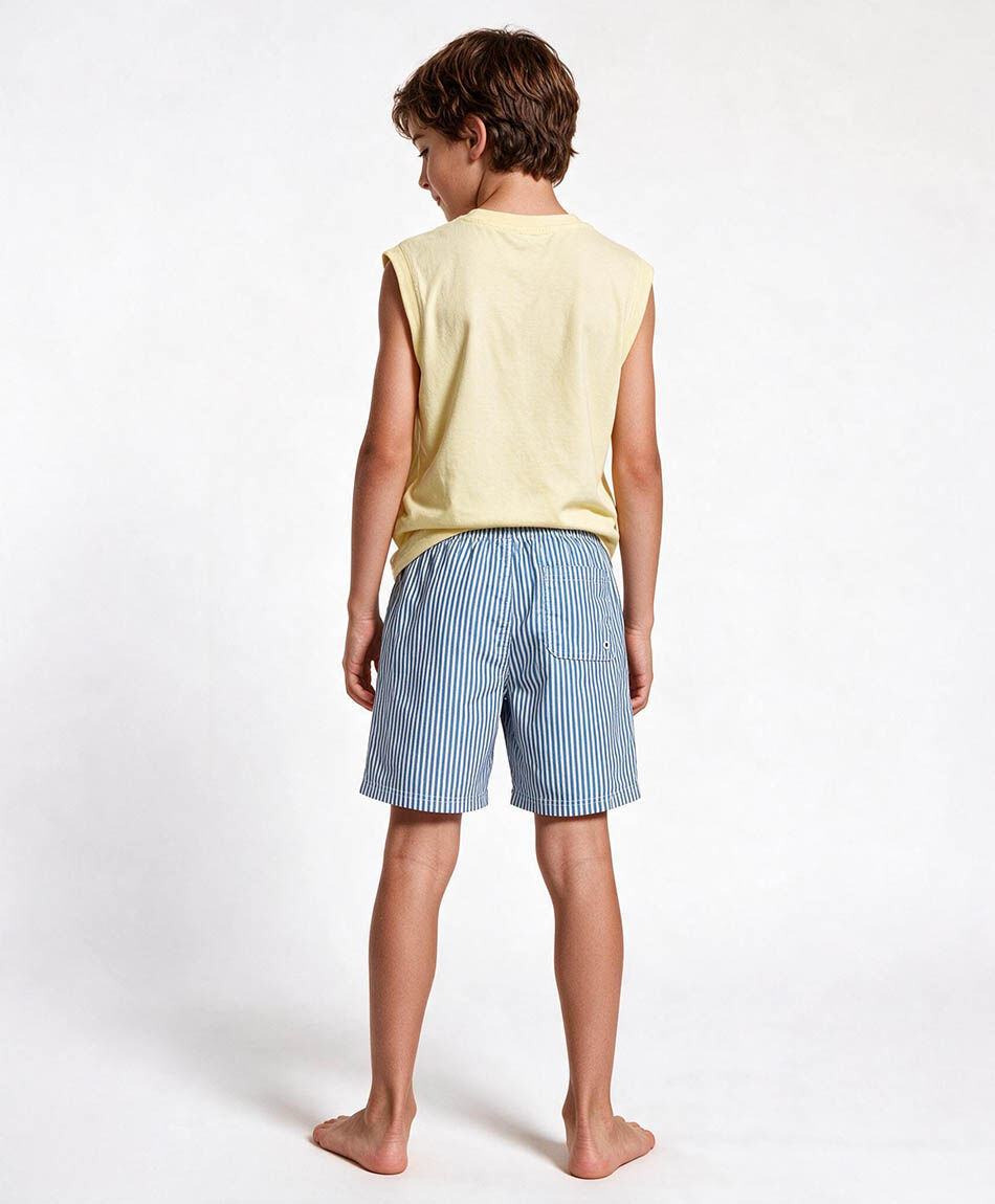 Traje de ba&ntilde;o ni&ntilde;o l&iacute;neas