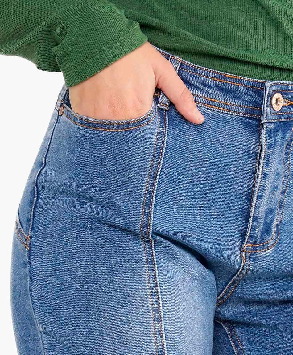 Jeans mujer flare estrella bolsillo