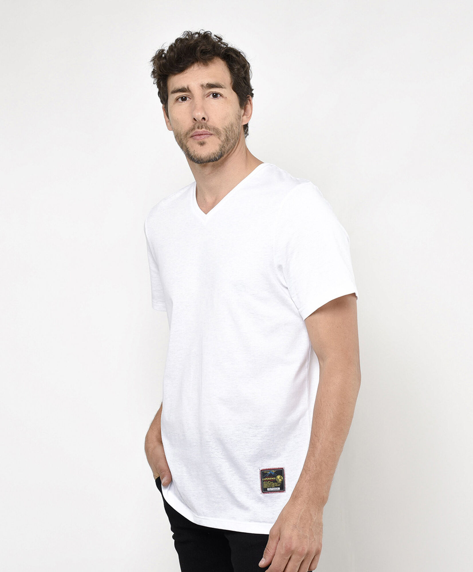 Polera hombre básica cuello v Polera hombre básica cuello v