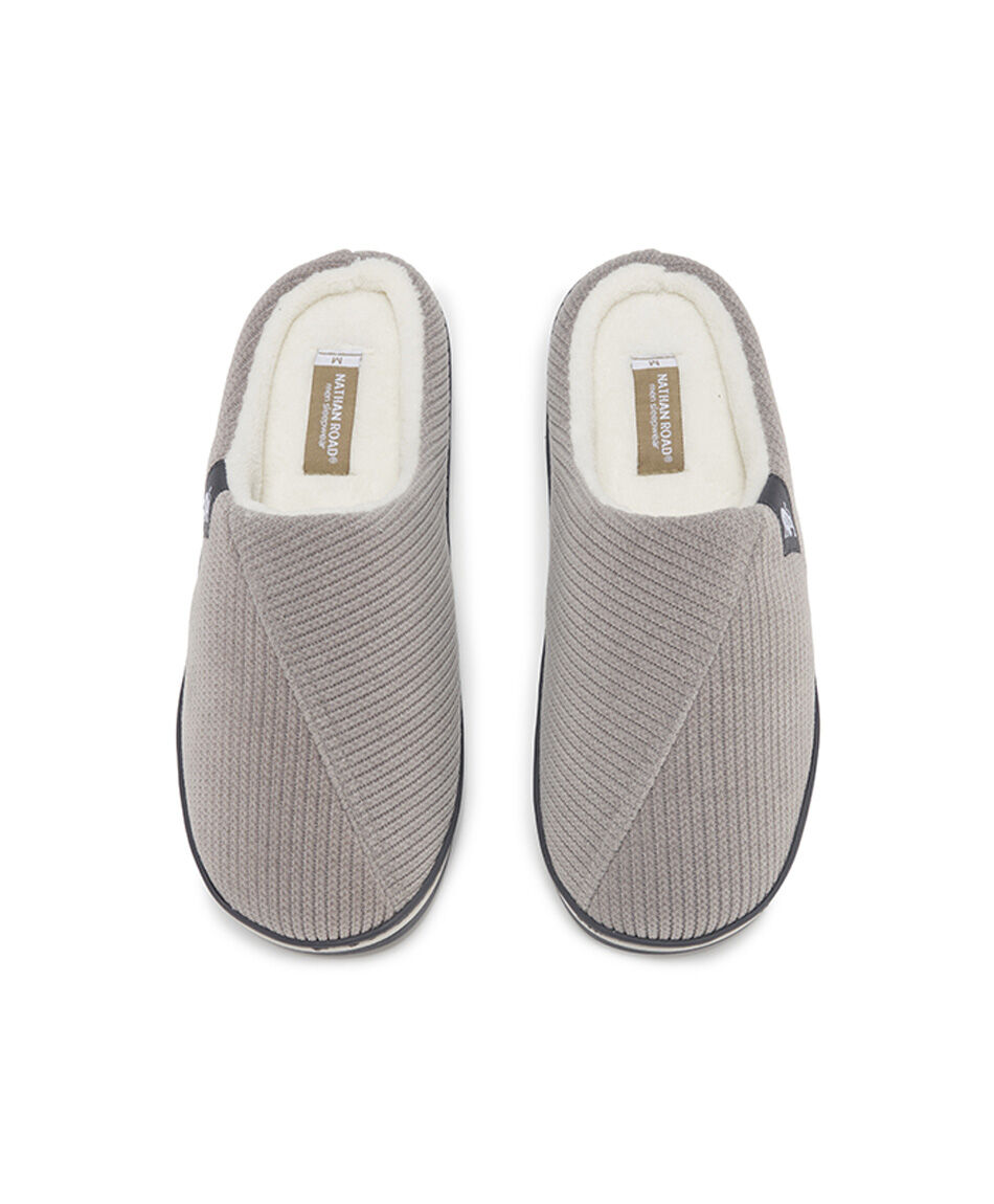 Pantufla hombre l&iacute;neas gris