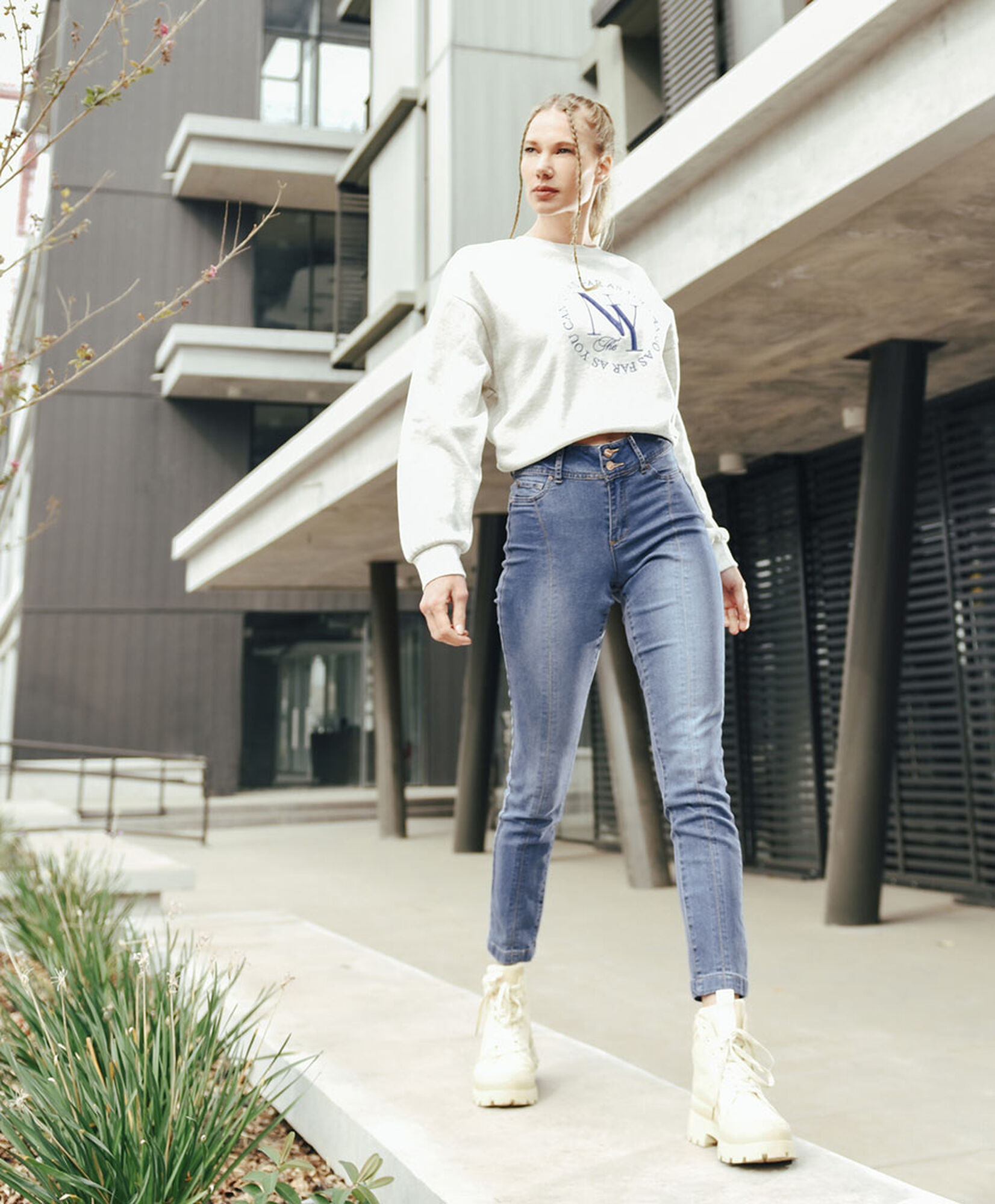 Jeans mujer costuras frontales skinny fit Jeans mujer costuras frontales skinny fit