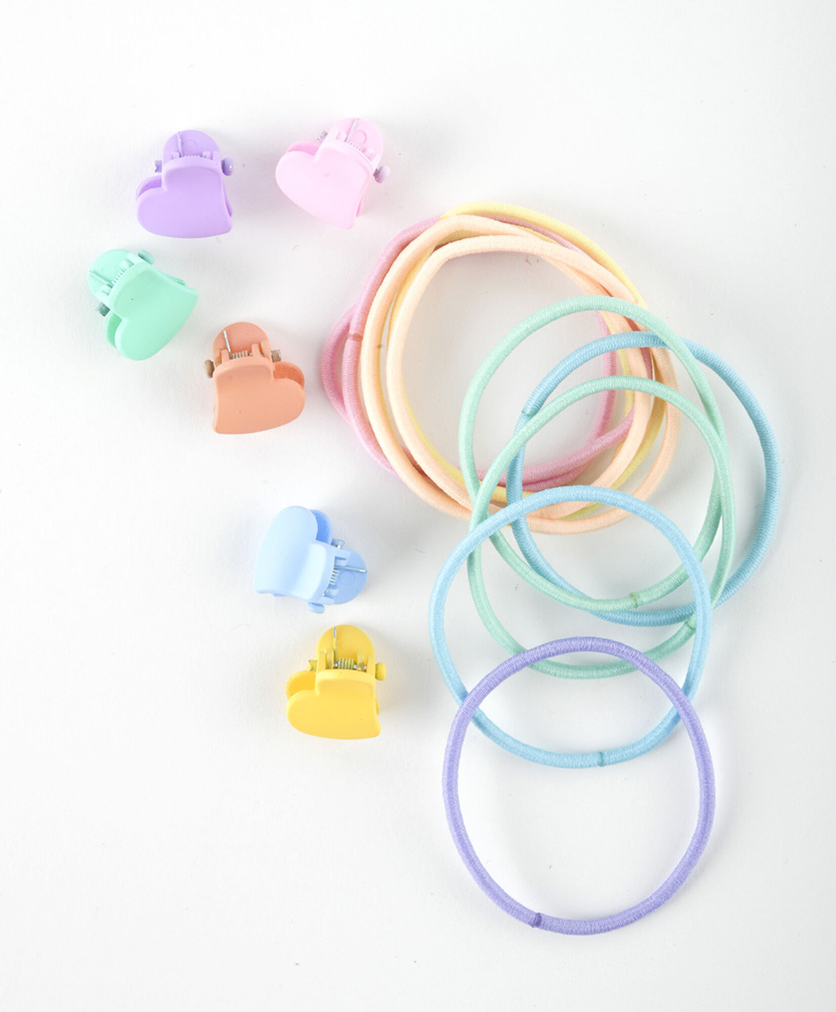 Set colet + pinches colores corazones Set colet + pinches colores corazones