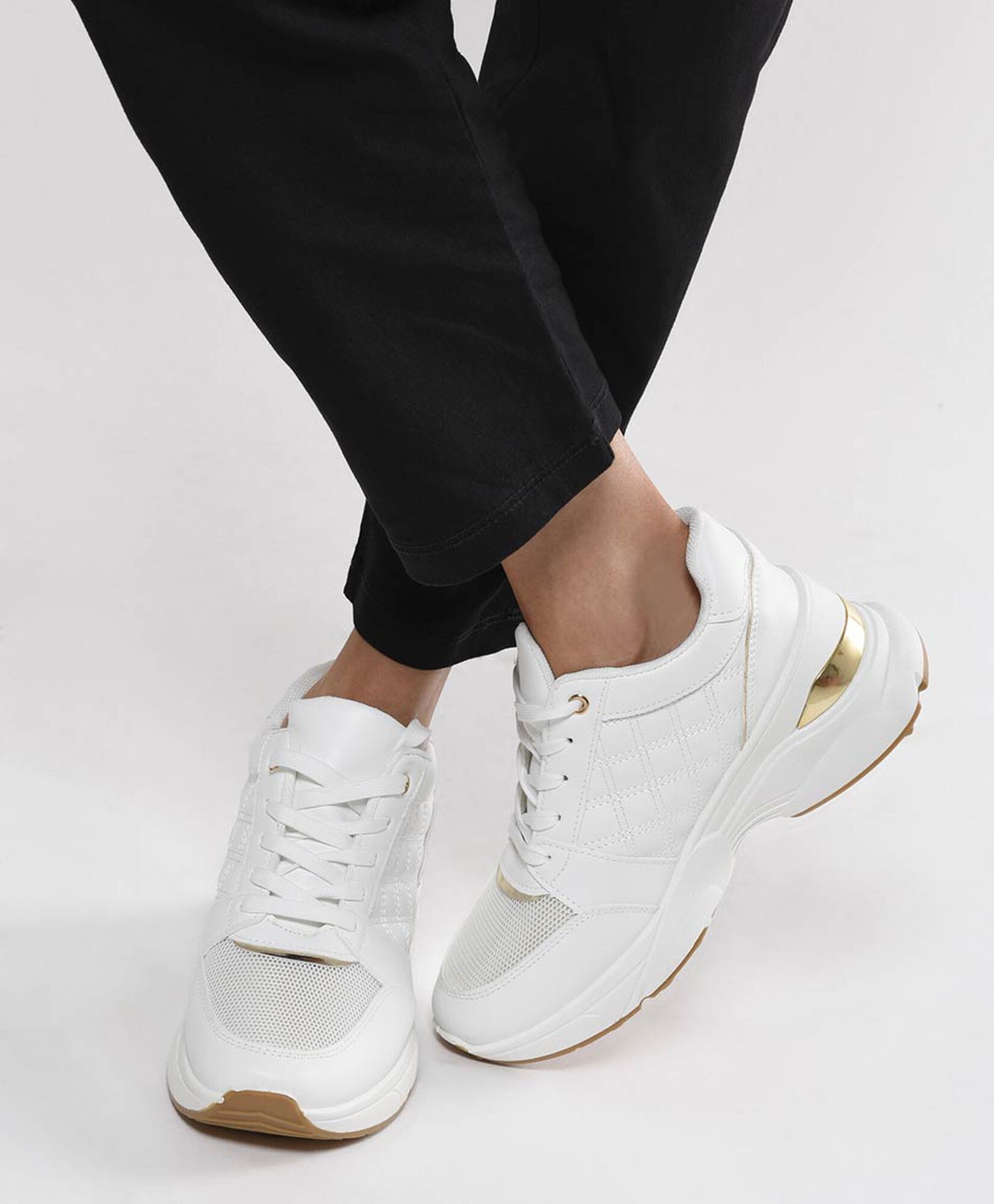 Zapatilla mujer costuras plataforma Zapatilla mujer costuras plataforma