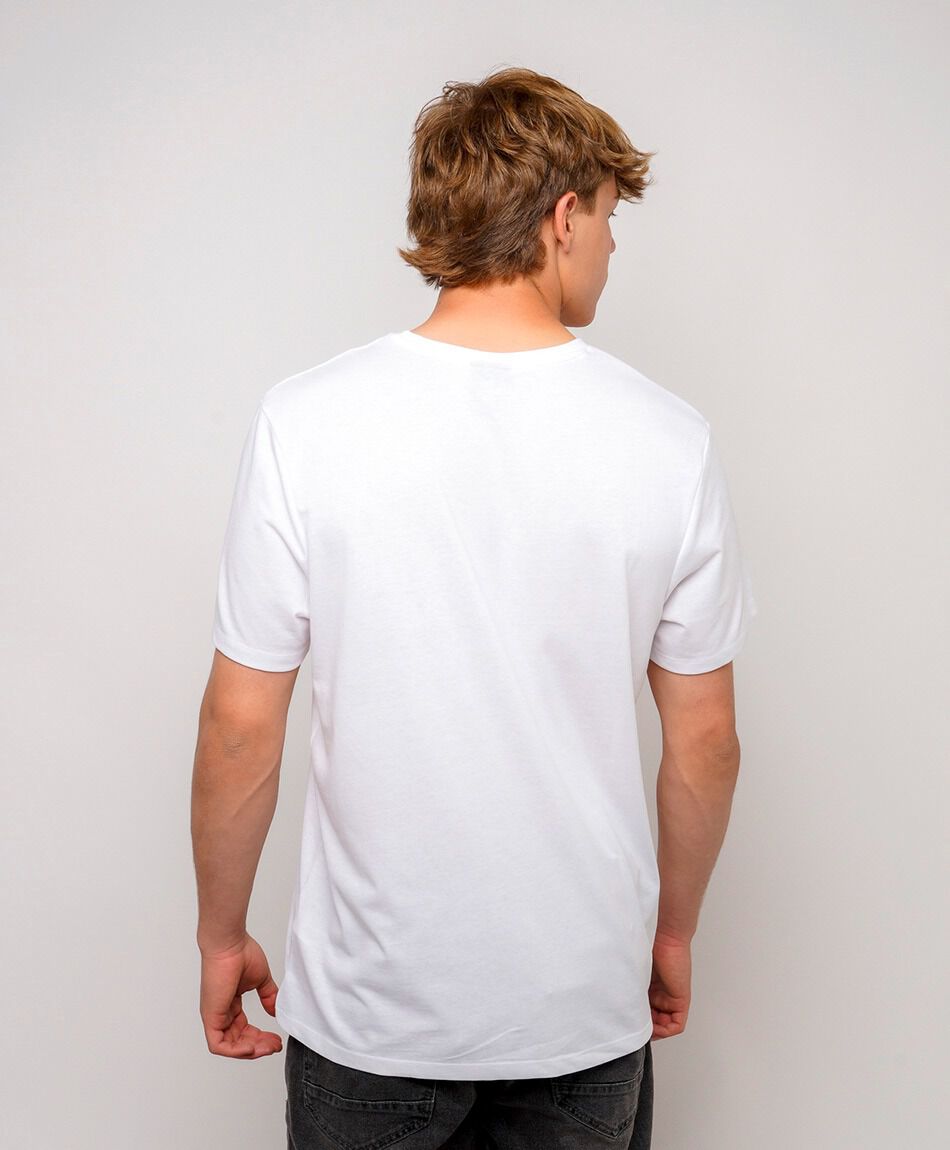 Polera hombre never forget