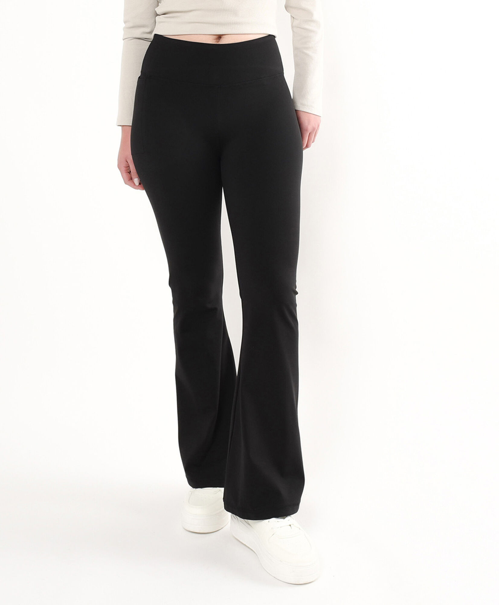 Leggins mujer negra flare Leggins mujer negra flare