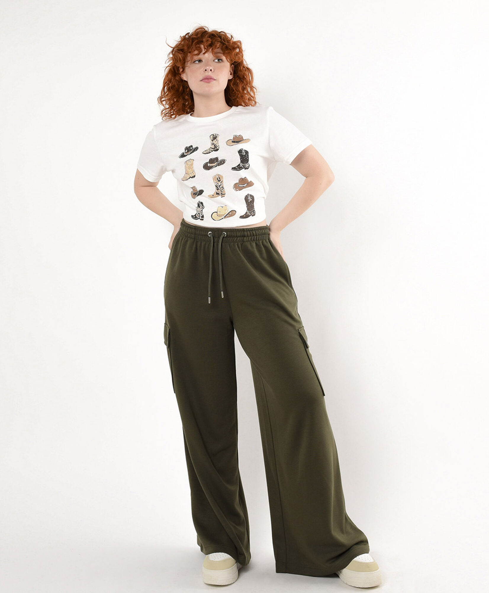 Pantalón mujer cargo wide verde Pantalón mujer cargo wide verde
