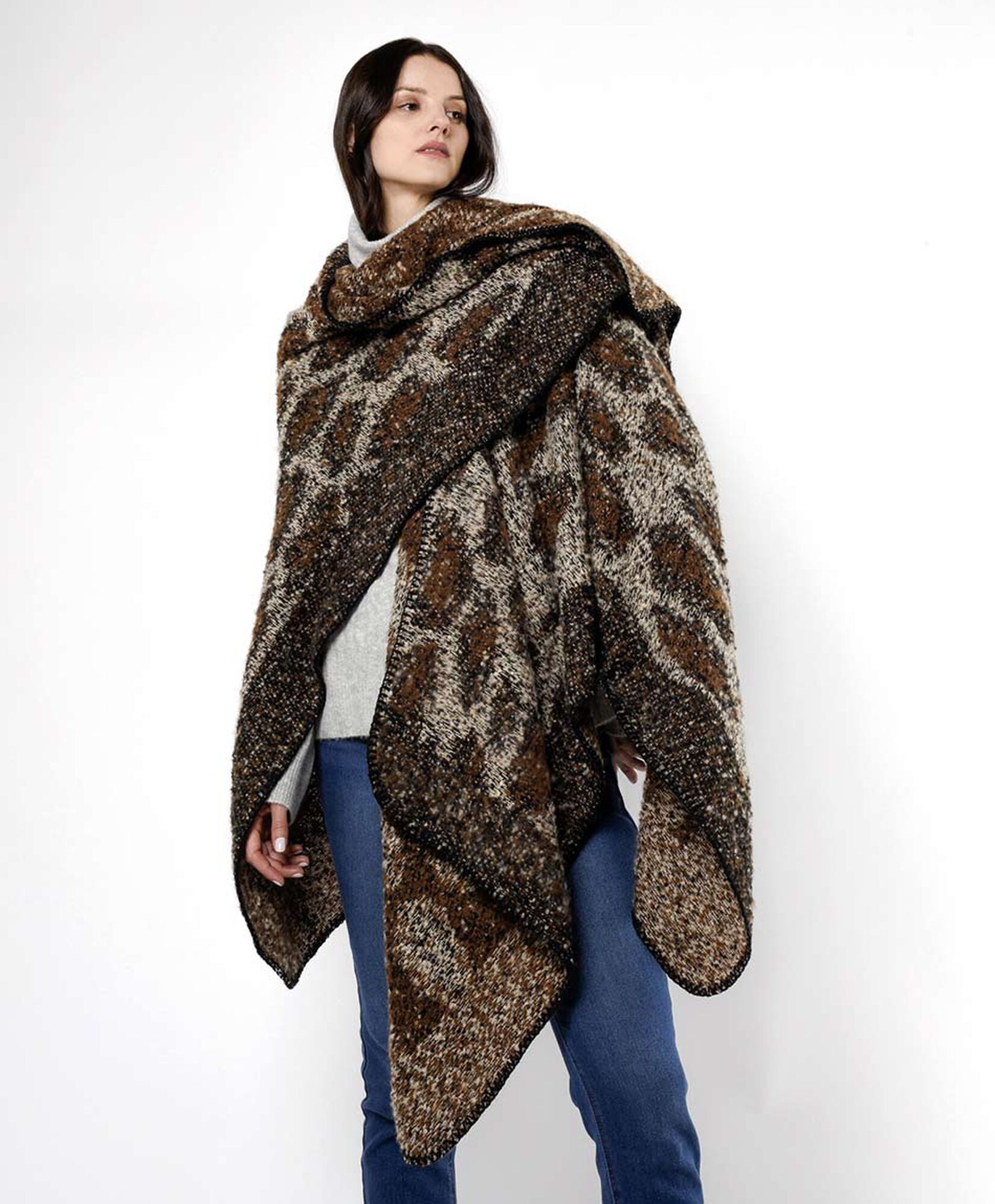 Poncho mujer print café Poncho mujer print café