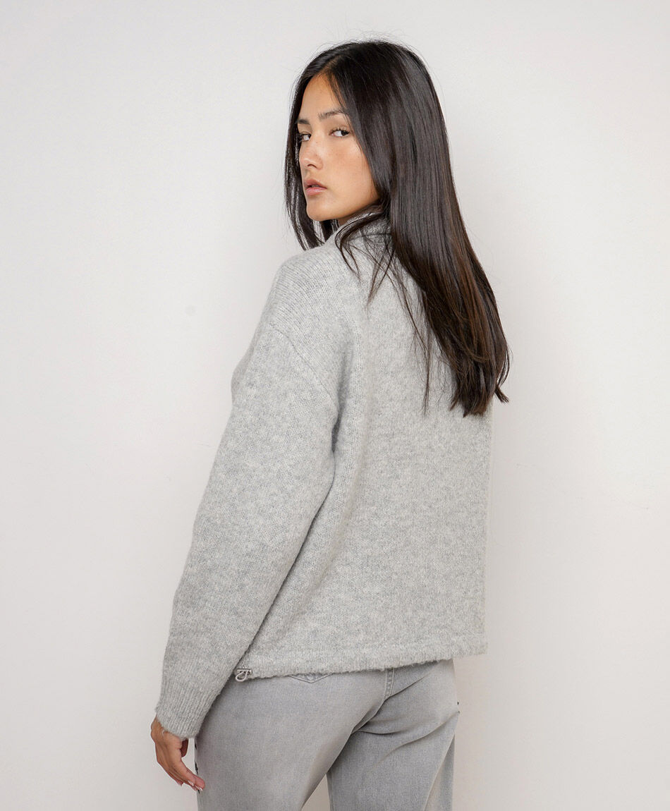 Sweater mujer cuello alto botones