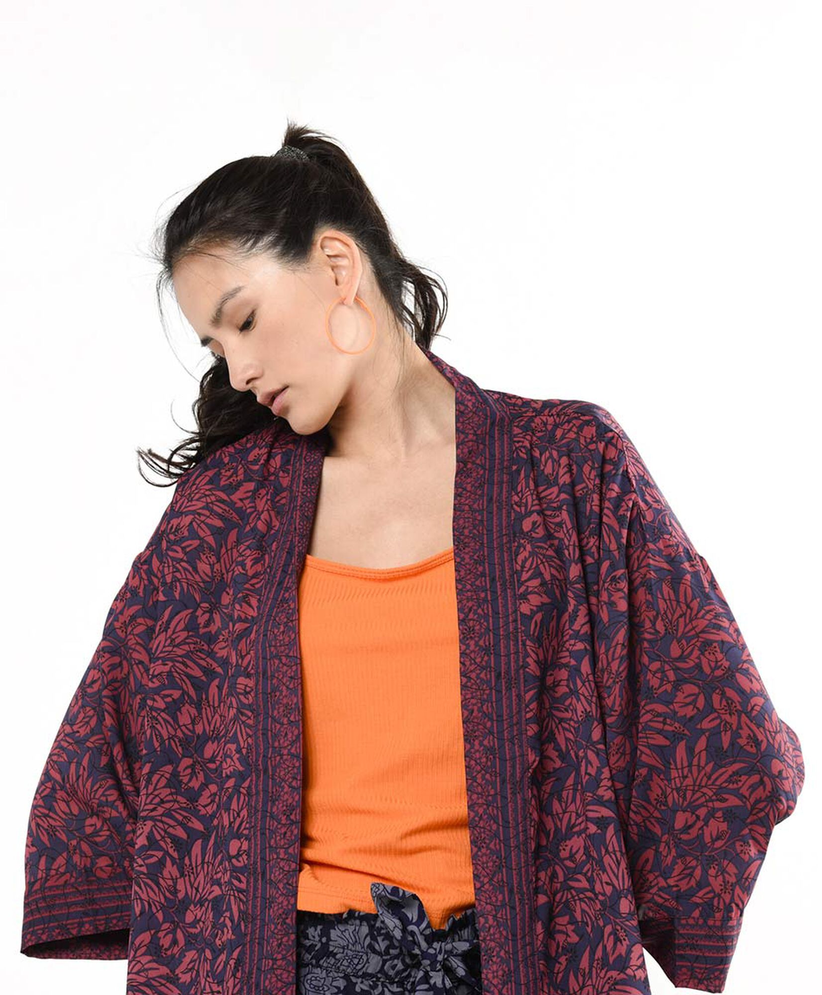 Kimono mujer hojas Kimono mujer hojas