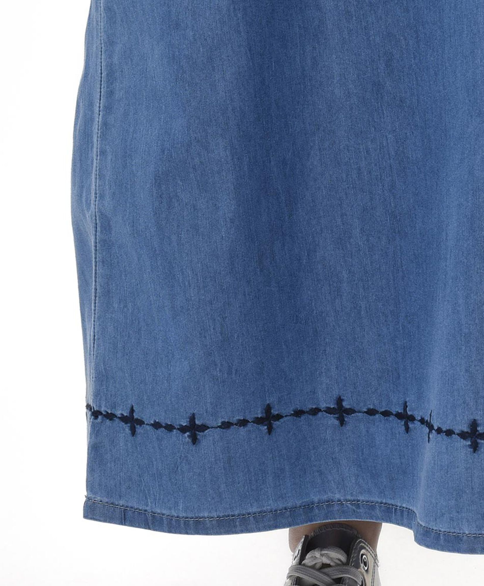 Vestido mujer tencel basta bordada Vestido mujer tencel basta bordada