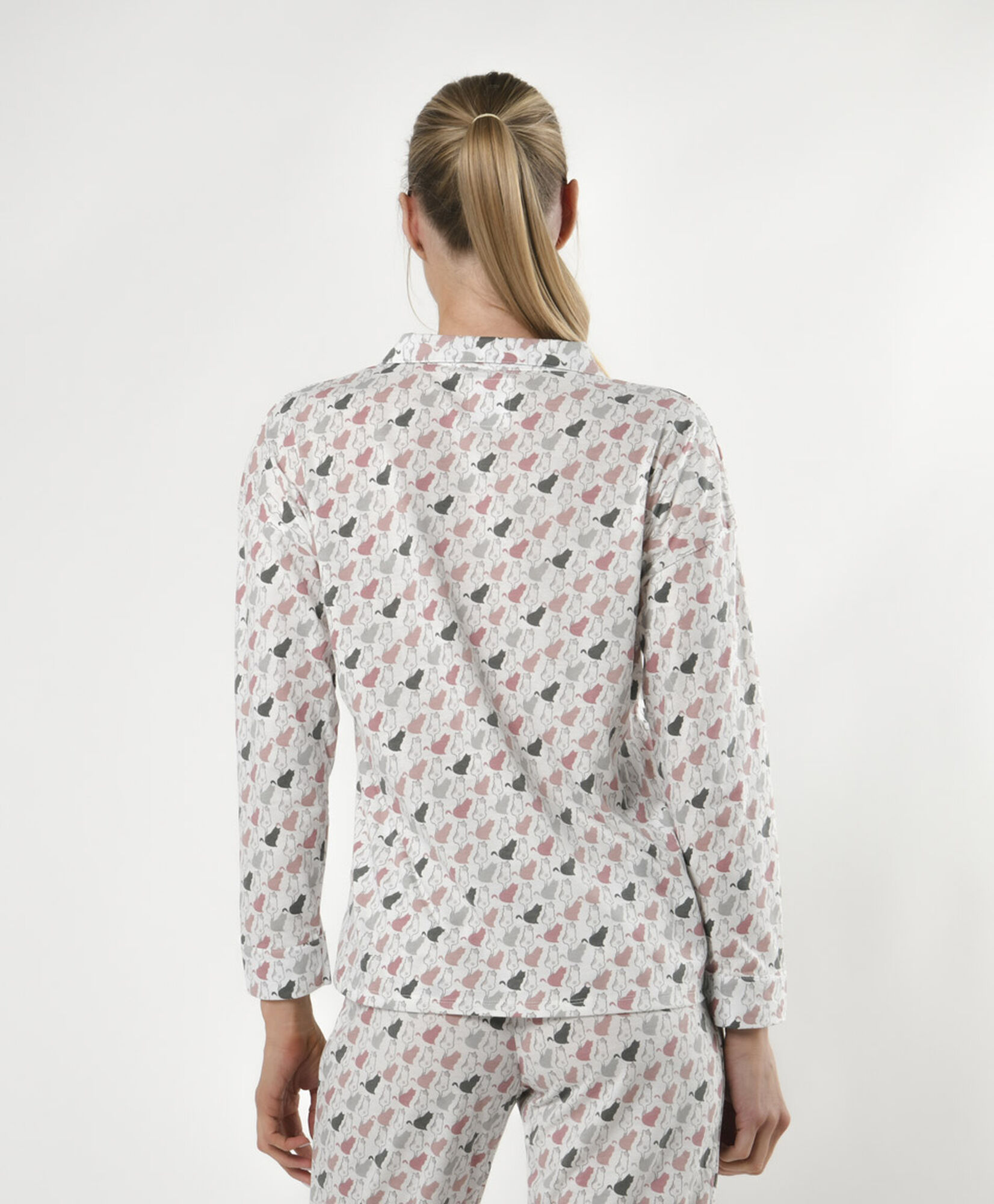 Pijama mujer estampado gatitos Pijama mujer estampado gatitos