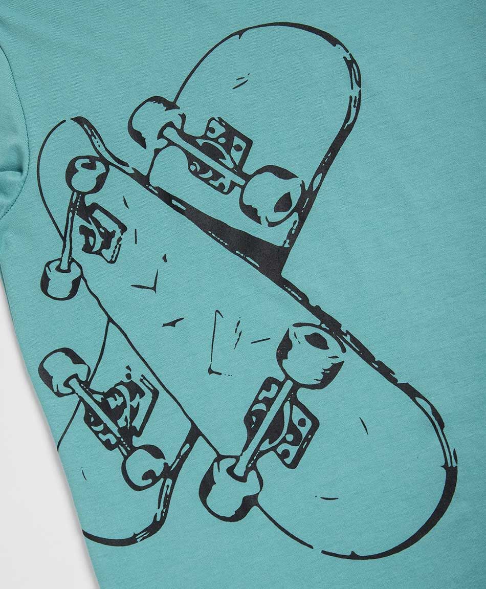 Polera ni&ntilde;o skates