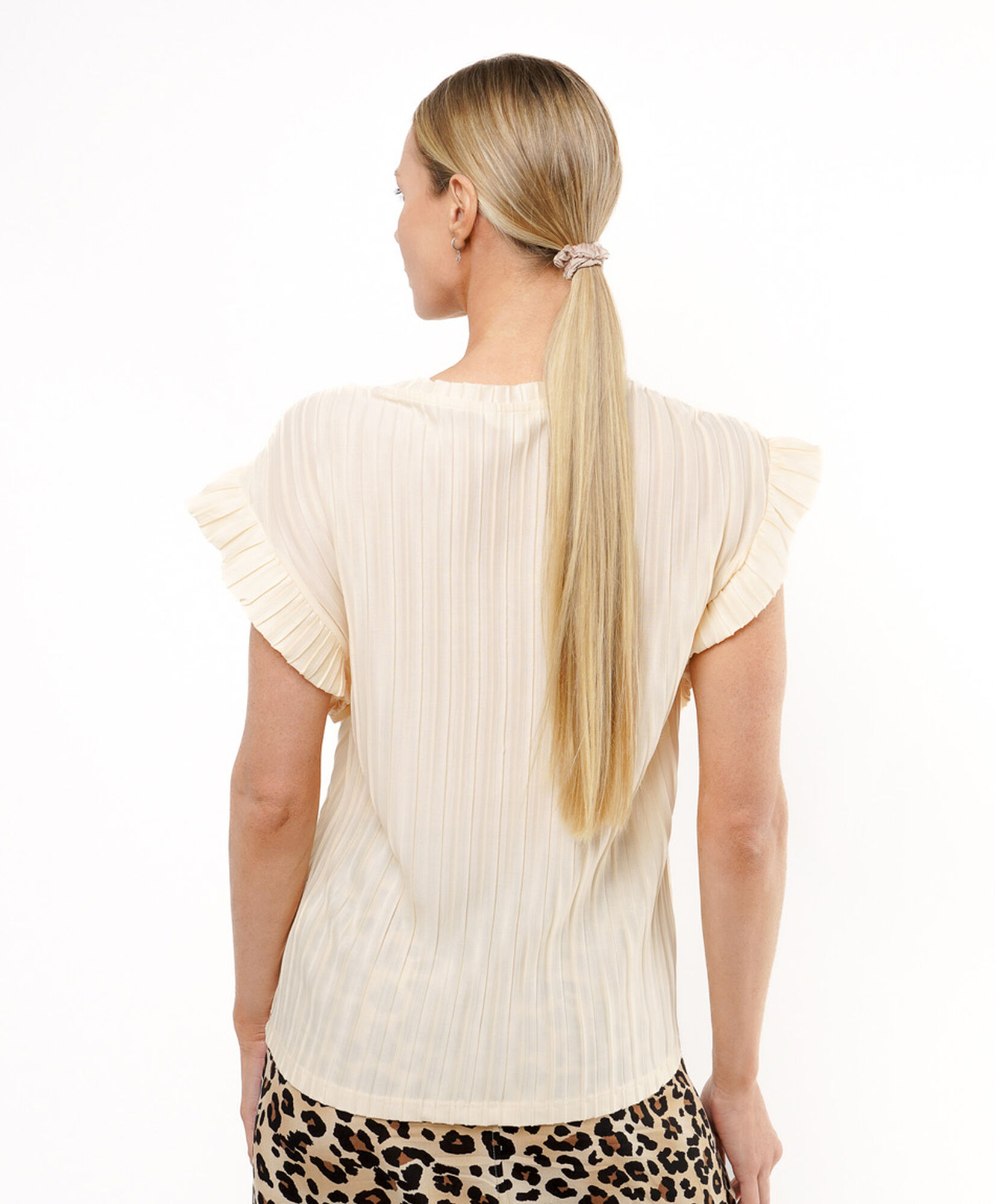 Polera mujer plisada manga vuelo Polera mujer plisada manga vuelo