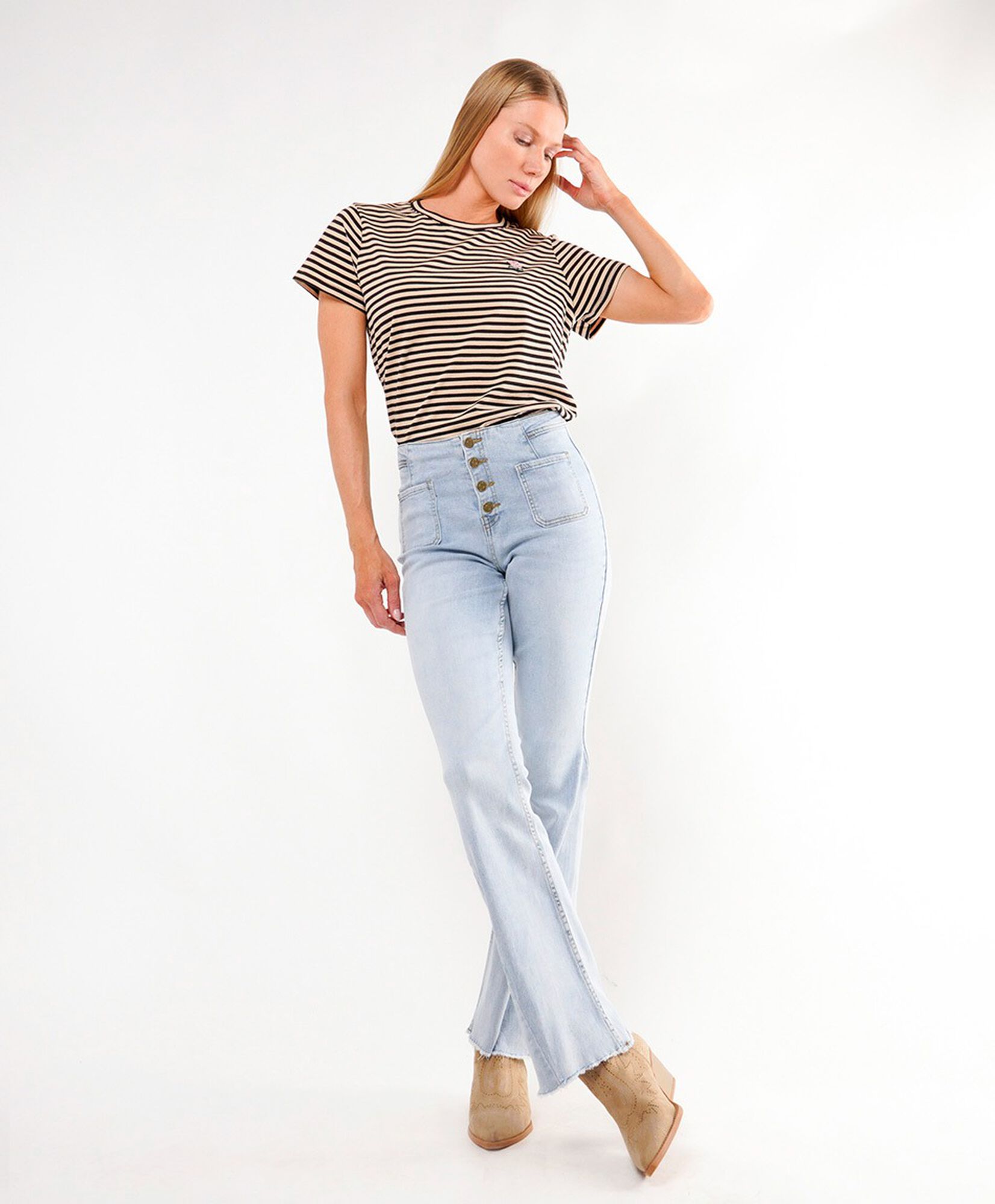 Jeans mujer cierre botones flare Jeans mujer cierre botones flare