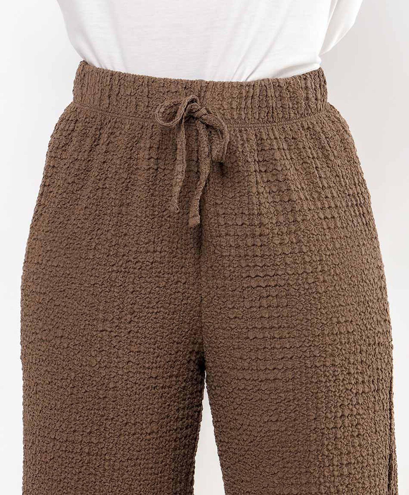 Pantalón mujer texturizado Pantalón mujer texturizado