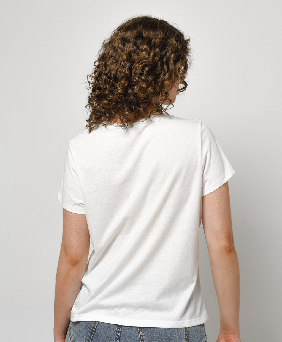 Polera mujer bordada lively