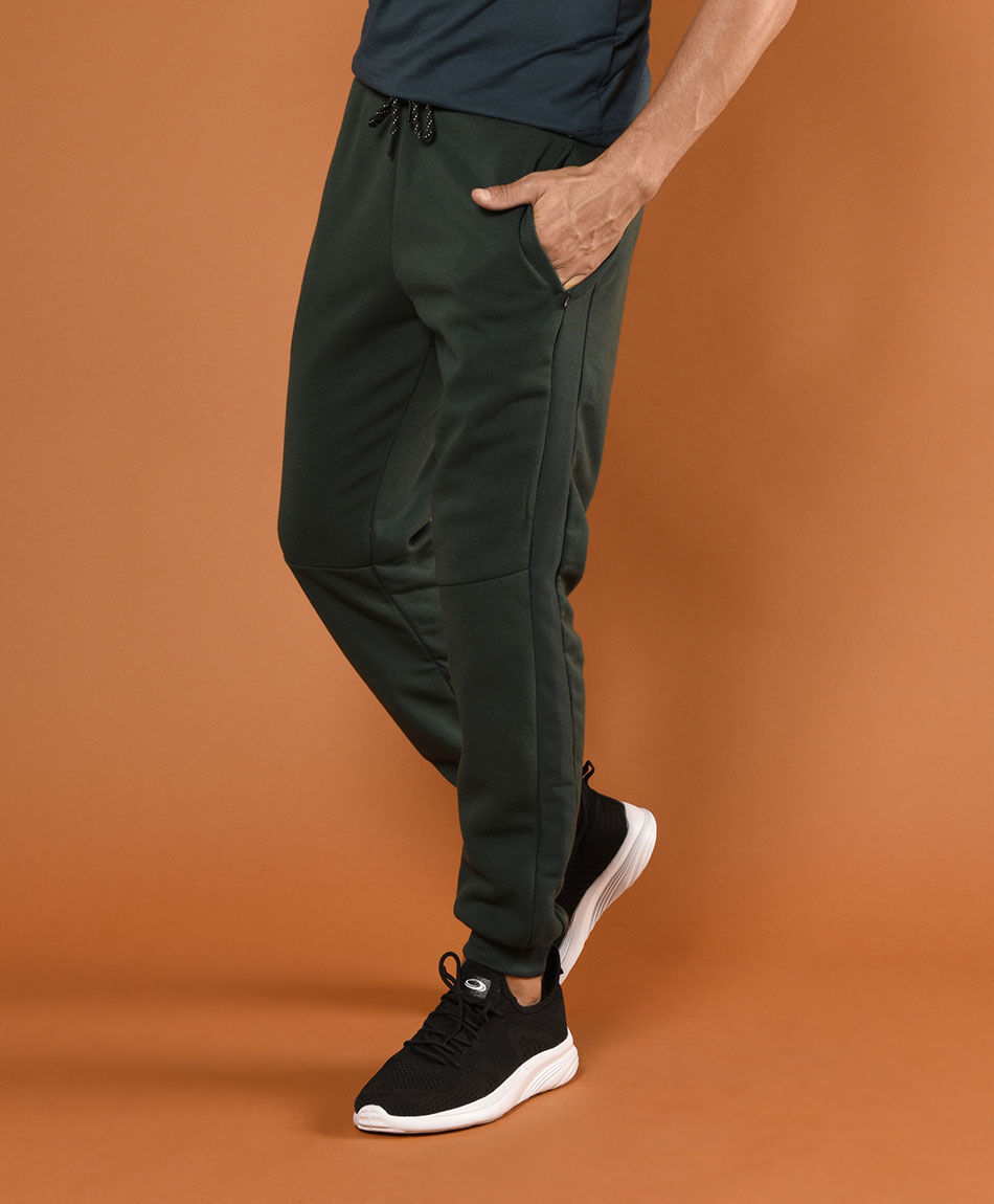 Pantal&oacute;n de buzo skinny fit