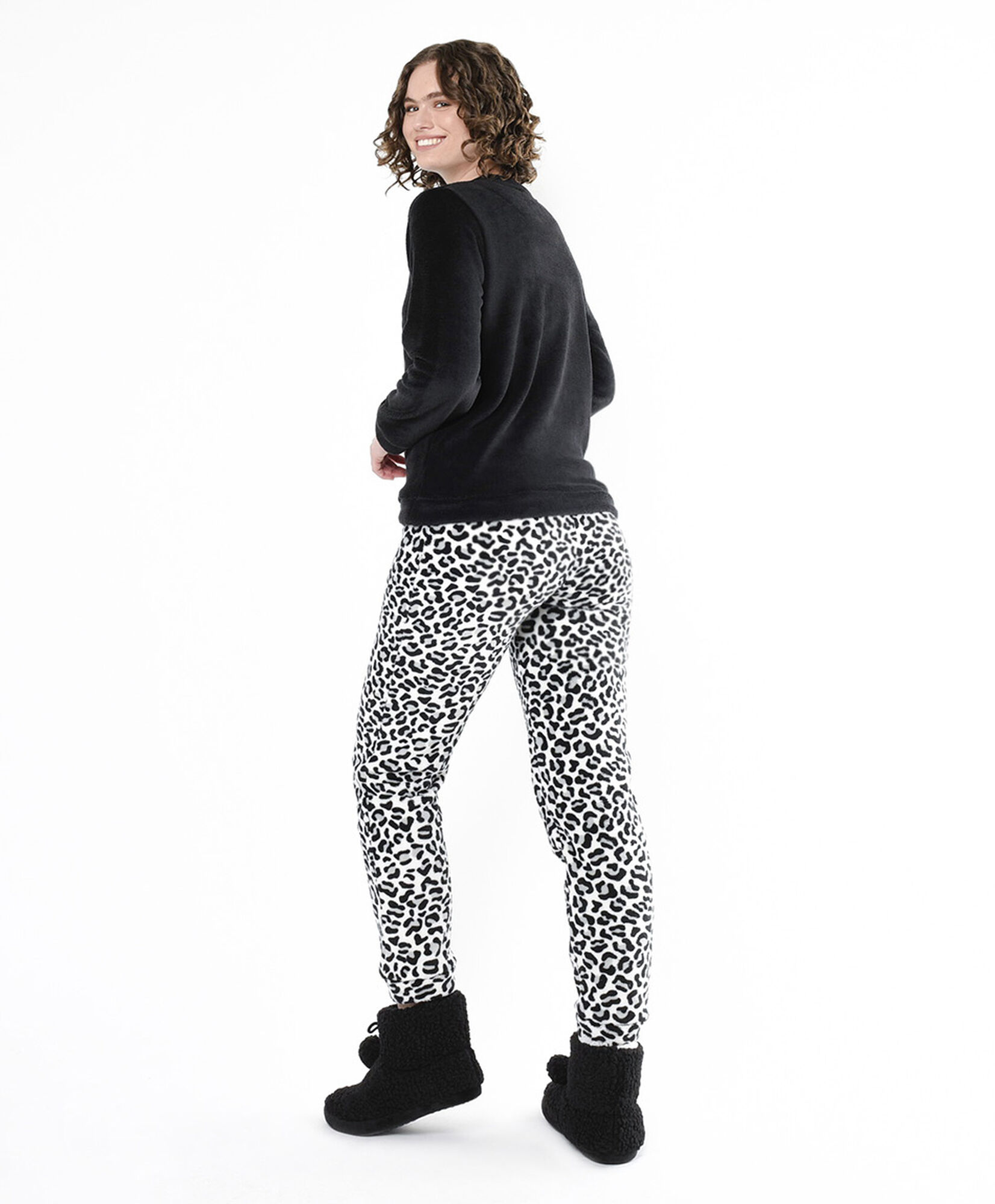 Pijama mujer polar animal print Pijama mujer polar animal print
