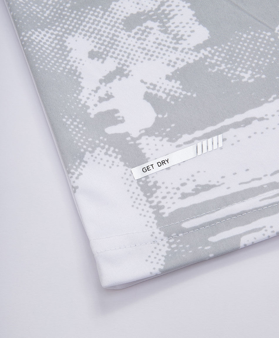 Polera deportiva hombre abstracto