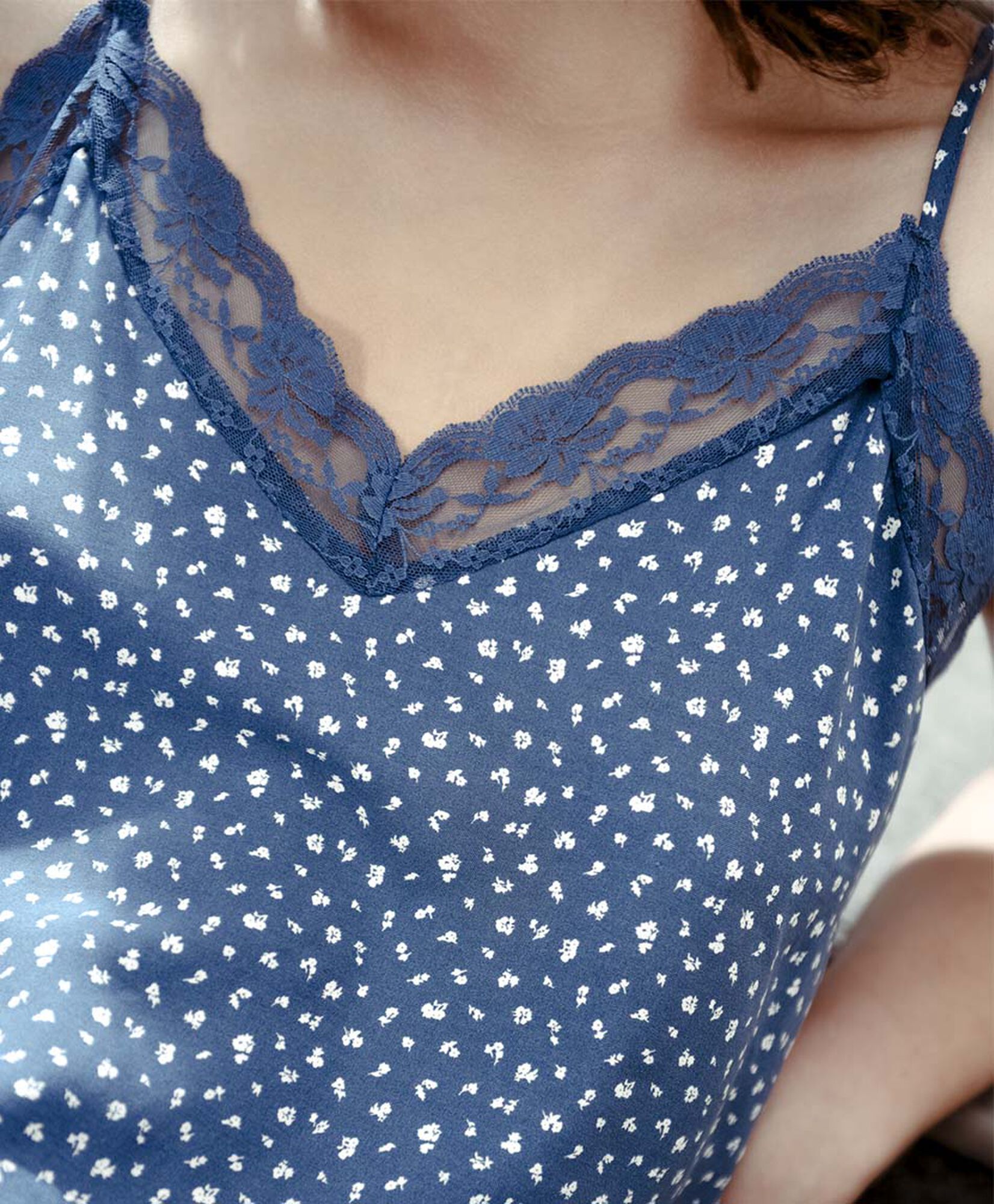 Blusa mujer florcitas encaje Blusa mujer florcitas encaje