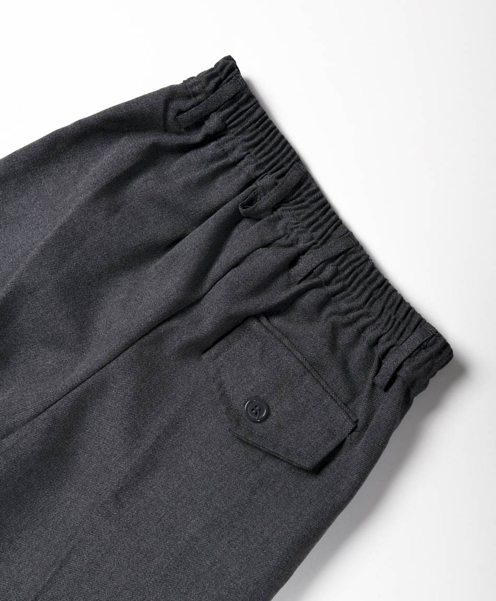 Pantalón escolar básico gris Pantalón escolar básico gris