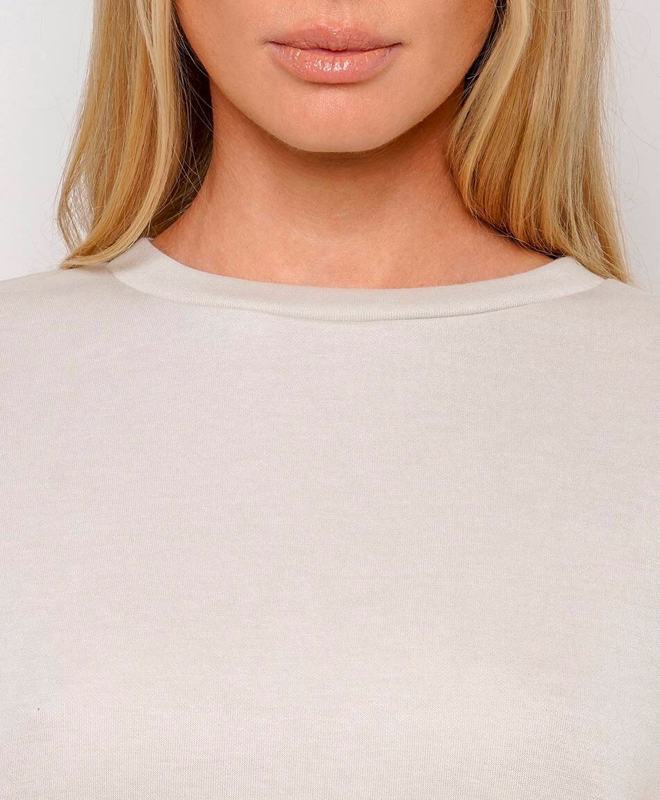 Poler&oacute;n mujer cl&aacute;sico liso beige