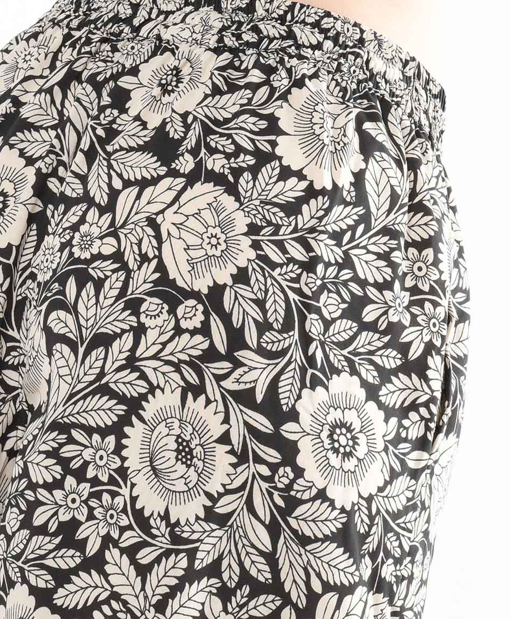 Pantalón mujer floreado Pantalón mujer floreado