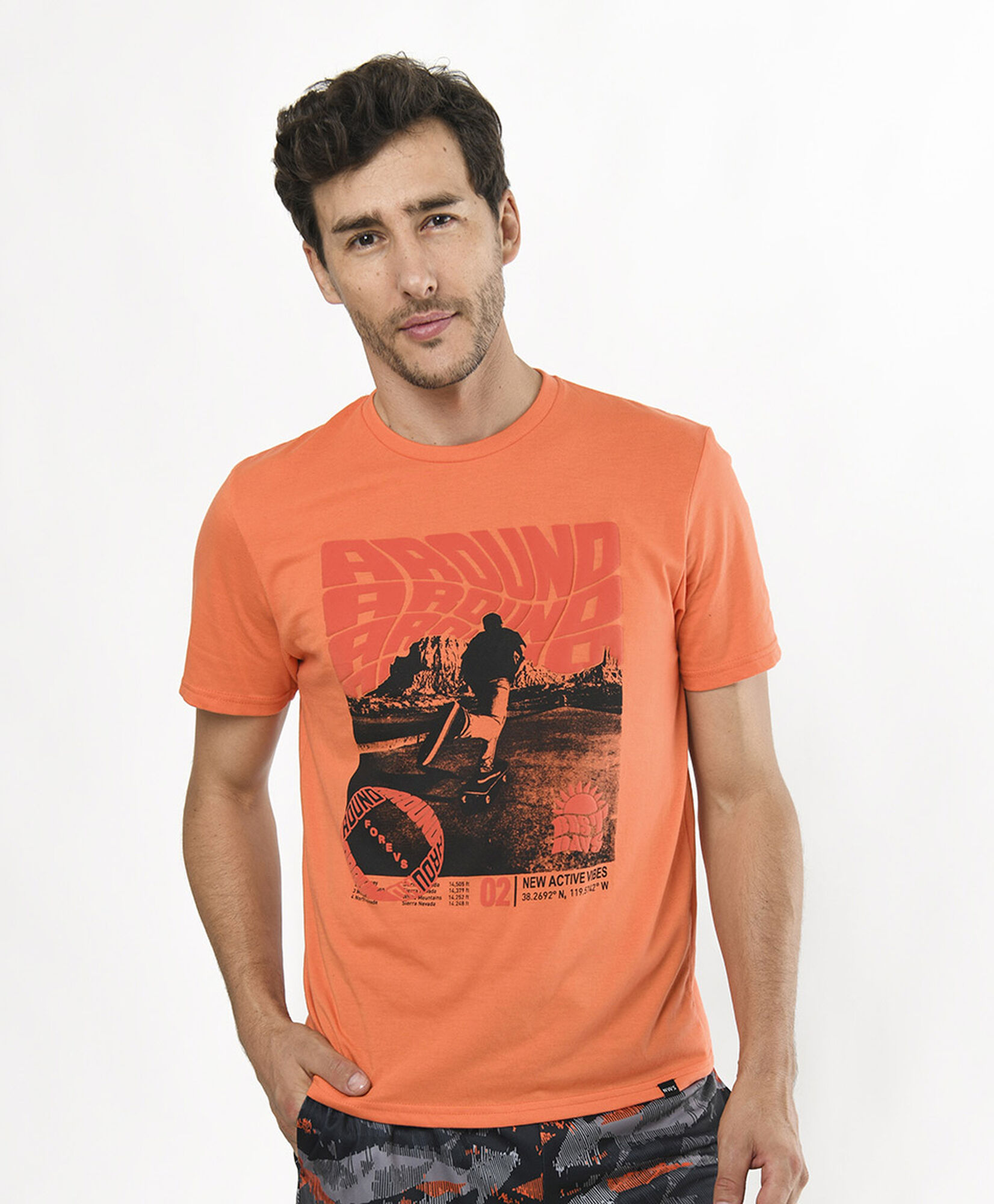 Polera deportiva hombre skate Polera deportiva hombre skate