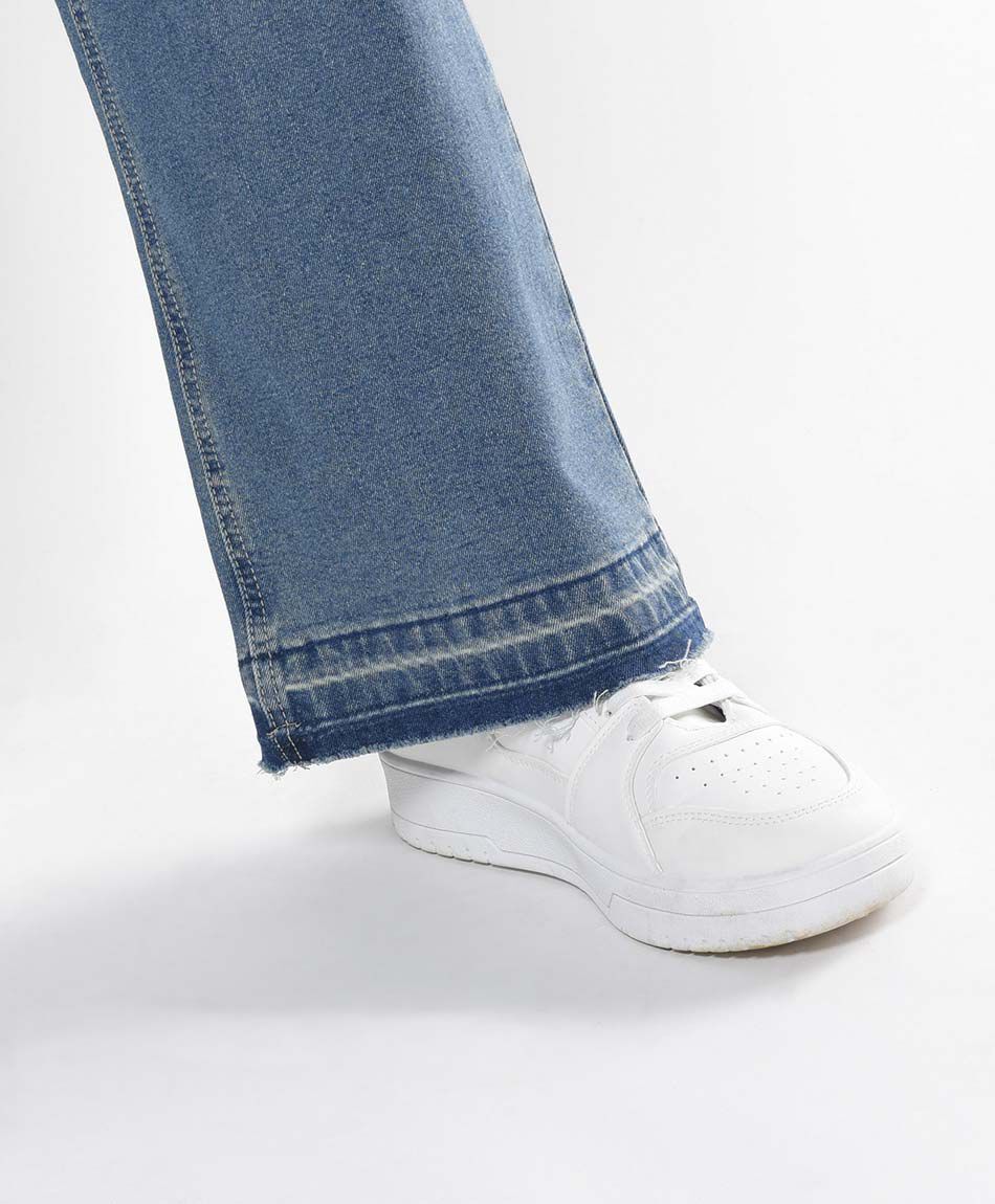 Jeans mujer flores bordadas wide