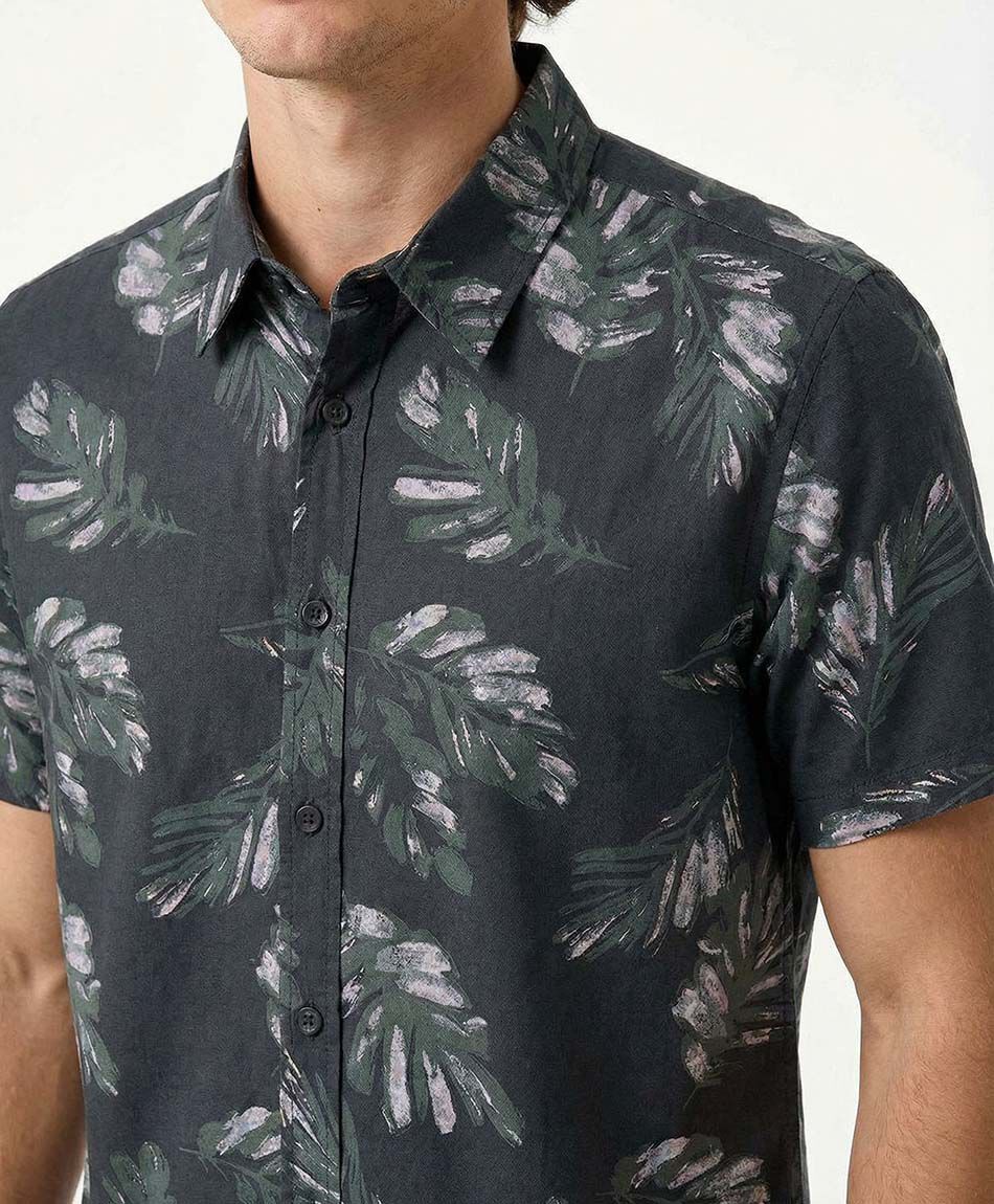 Camisa hombre hojas
