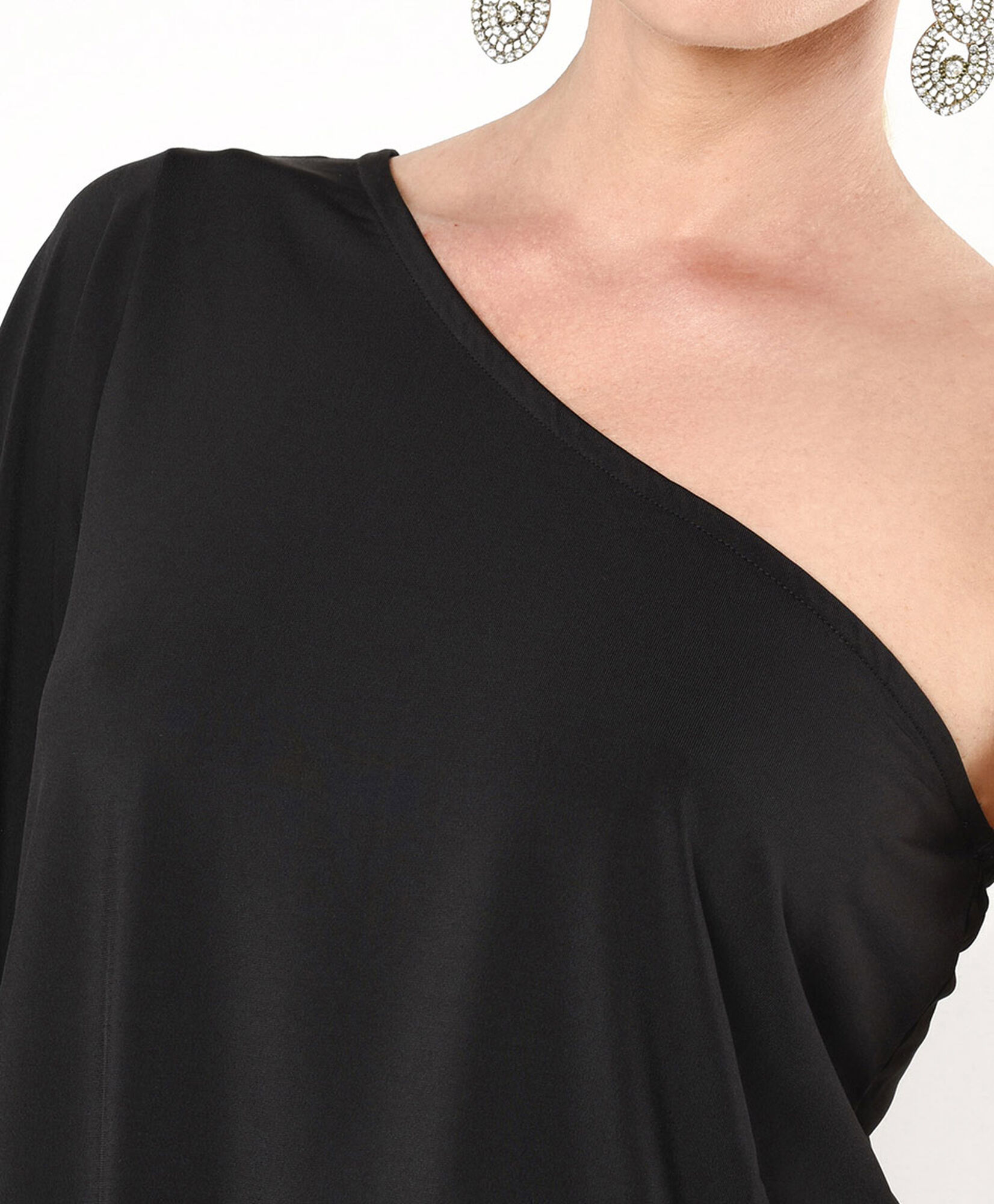 Polera mujer lisa asimétrica Polera mujer lisa asimétrica