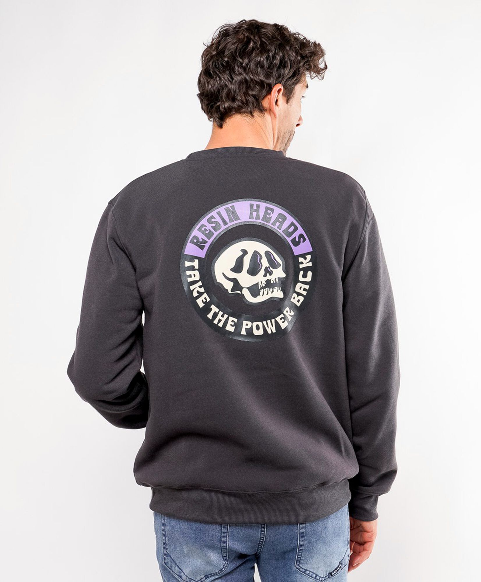Polerón hombre doble estampado calavera Polerón hombre doble estampado calavera
