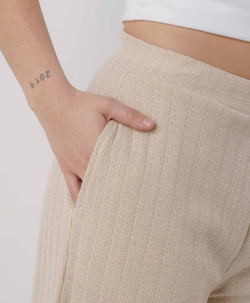 Pantal&oacute;n mujer estilo tejido