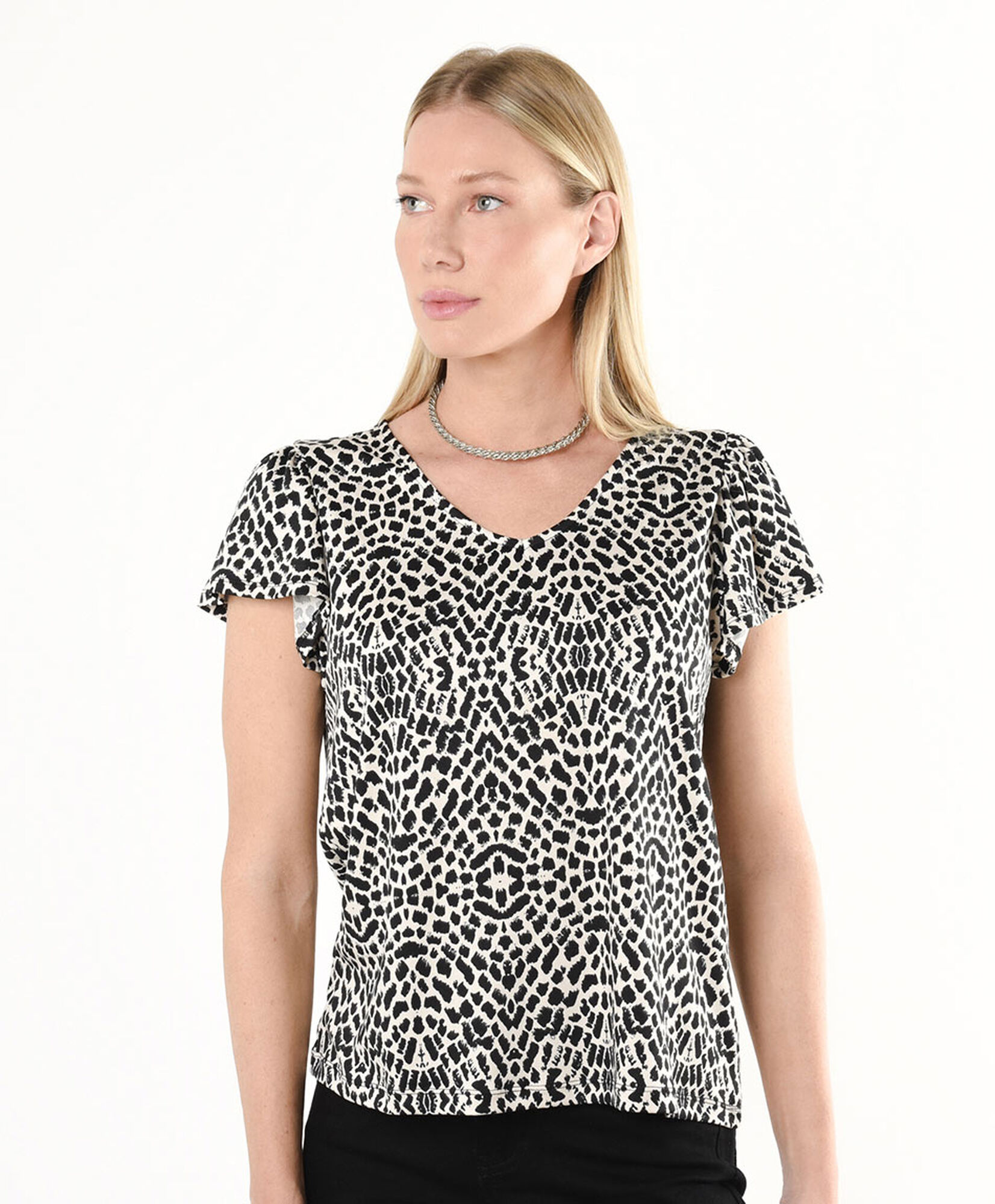 Polera mujer estampada estilo animal print Polera mujer estampada estilo animal print