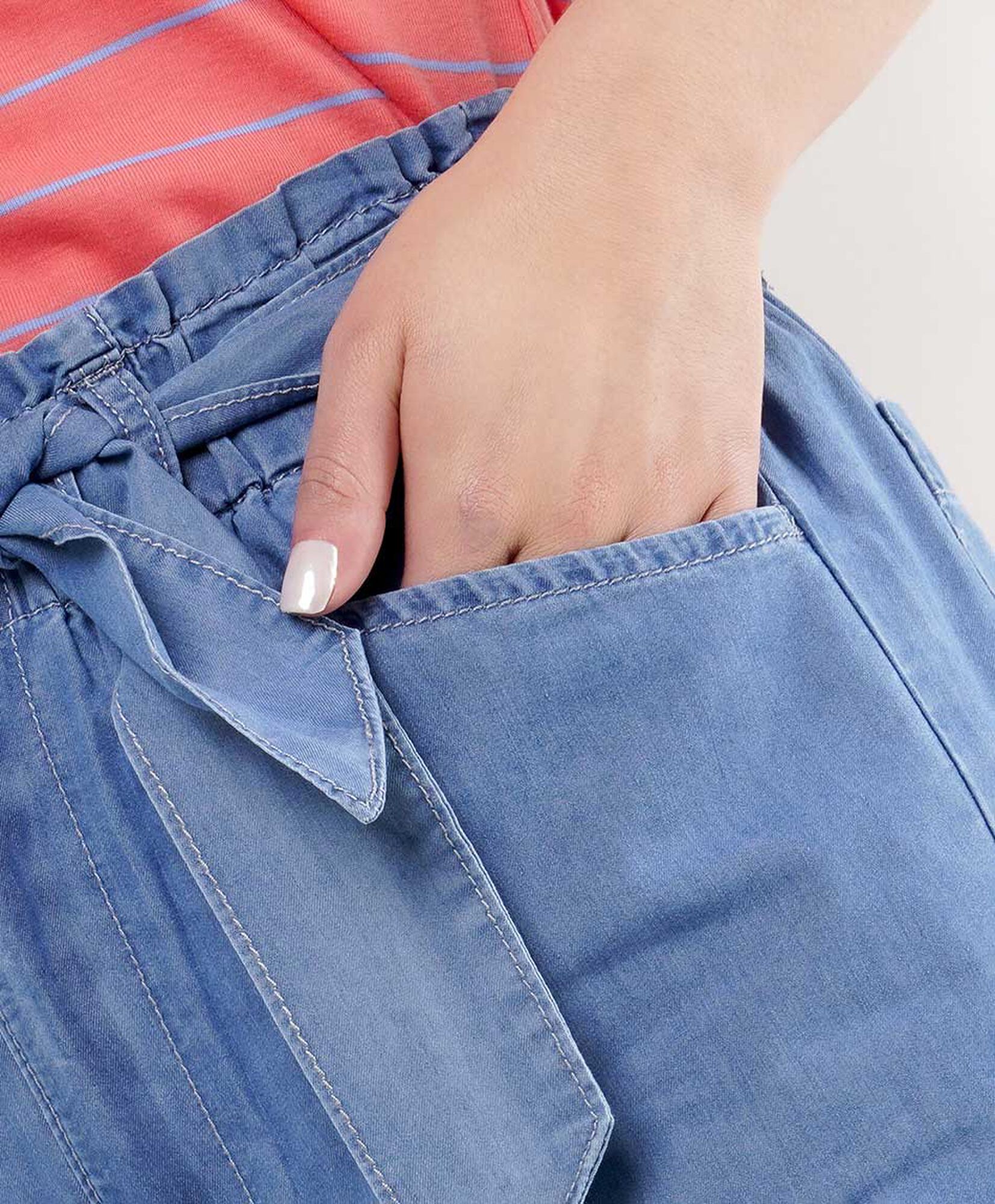 Pantalón mujer cinturón denim wide Pantalón mujer cinturón denim wide