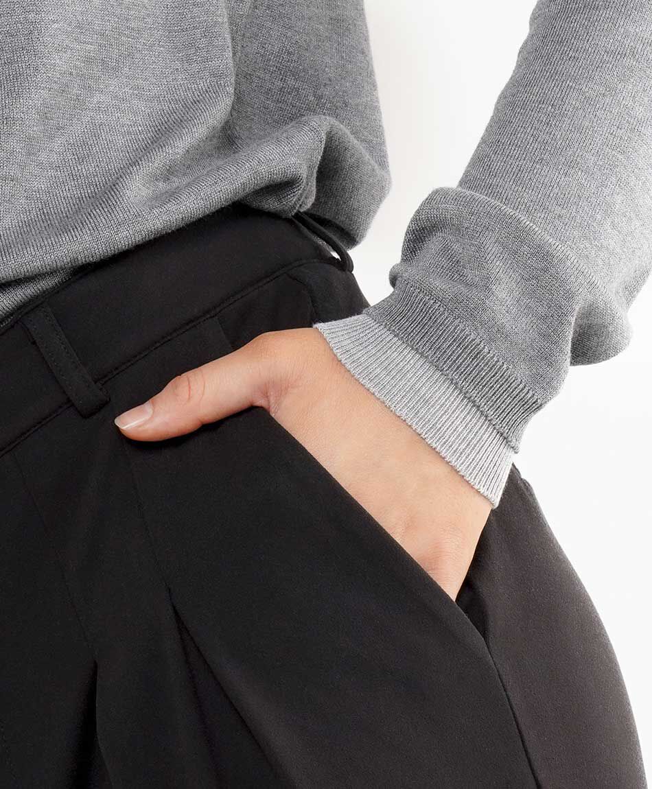 Pantal&oacute;n mujer urbano vers&aacute;til