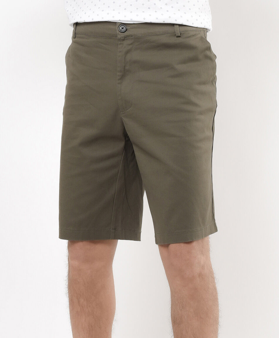 Bermuda hombre verde