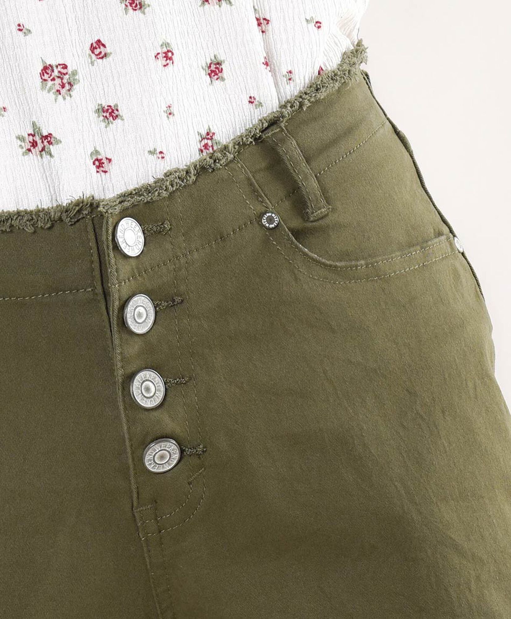Short mujer botones verde Short mujer botones verde