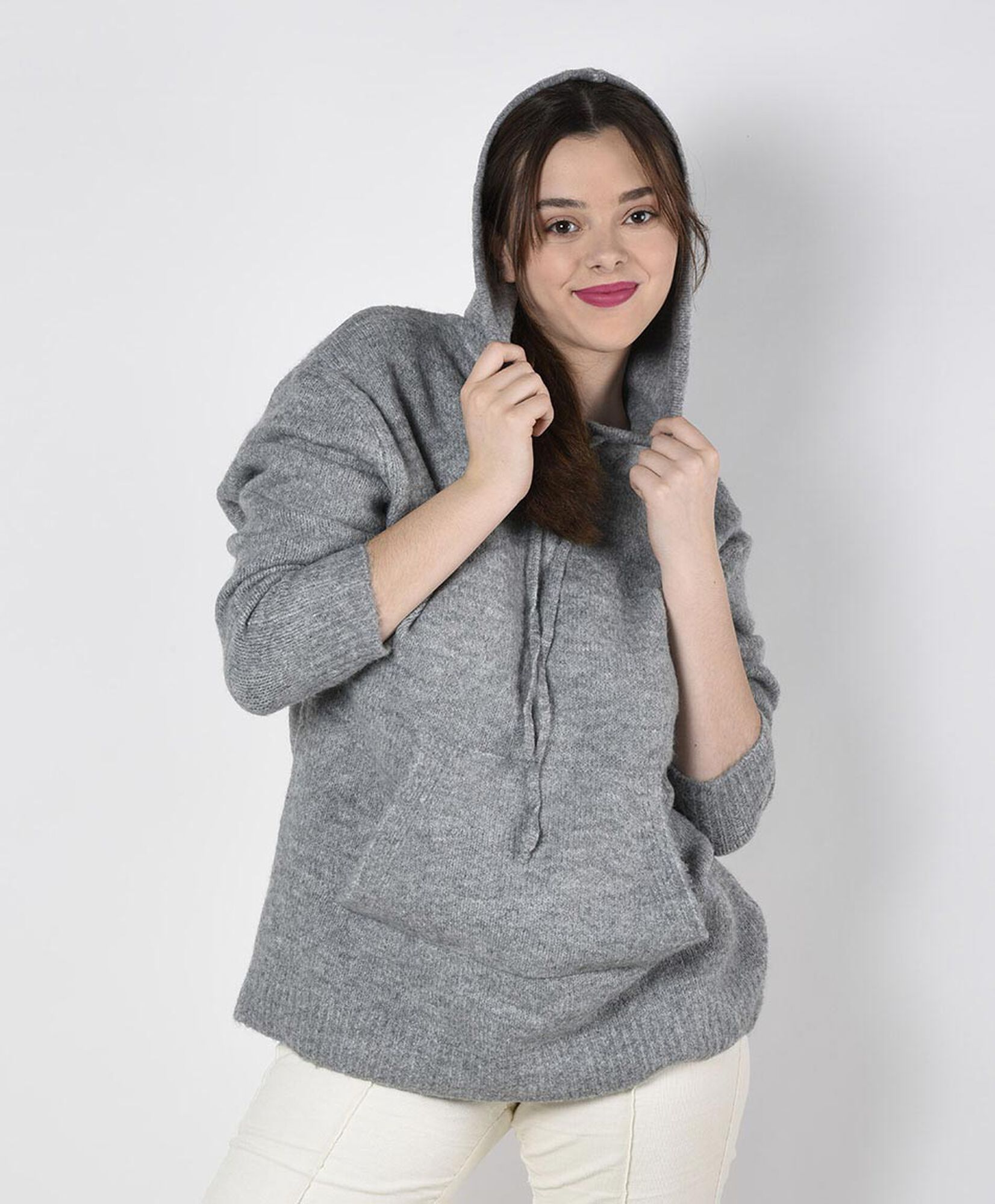 Sweater capucha cuello en v Sweater capucha cuello en v
