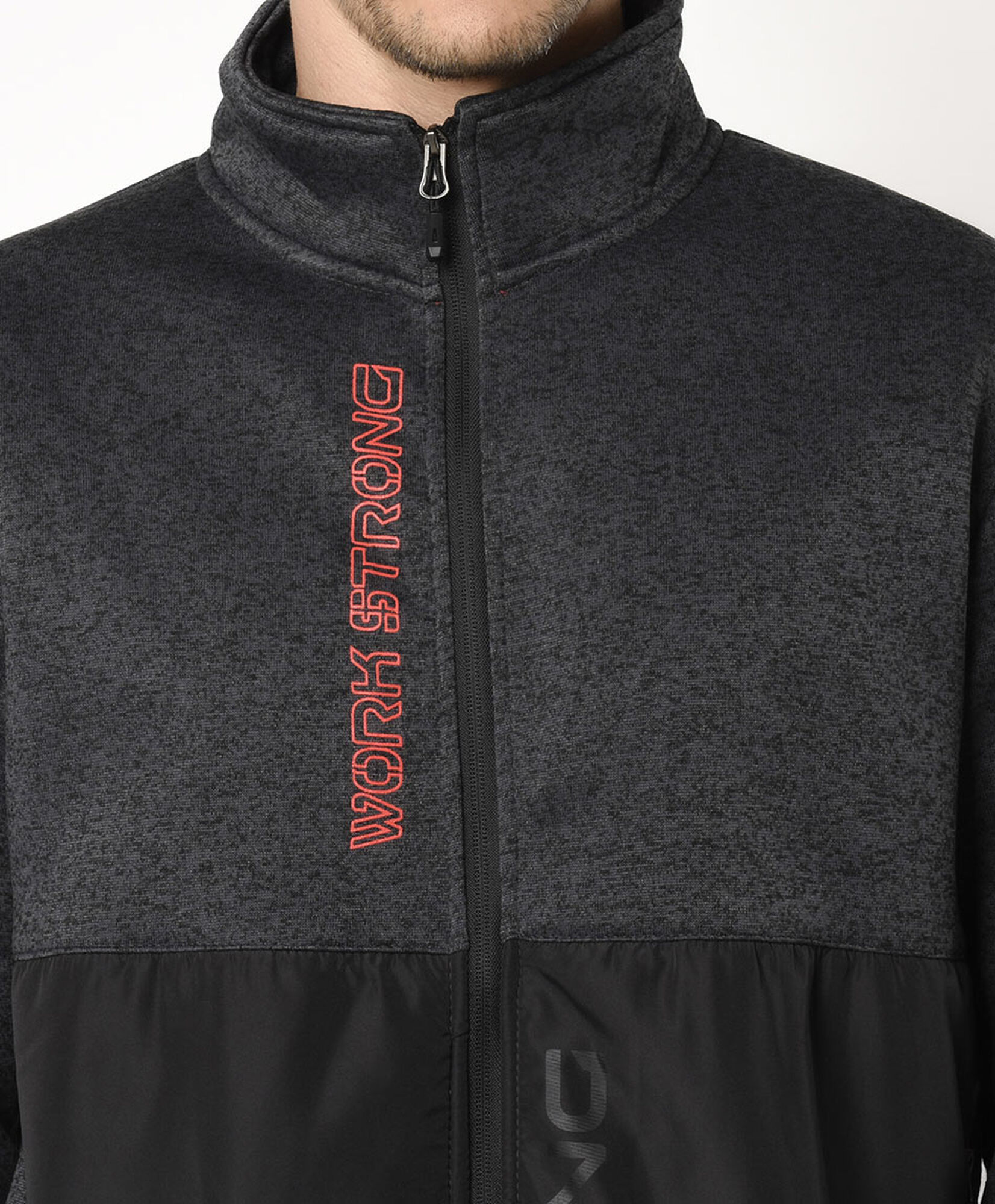 Polerón deportivo hombre detalles rojos Polerón deportivo hombre detalles rojos