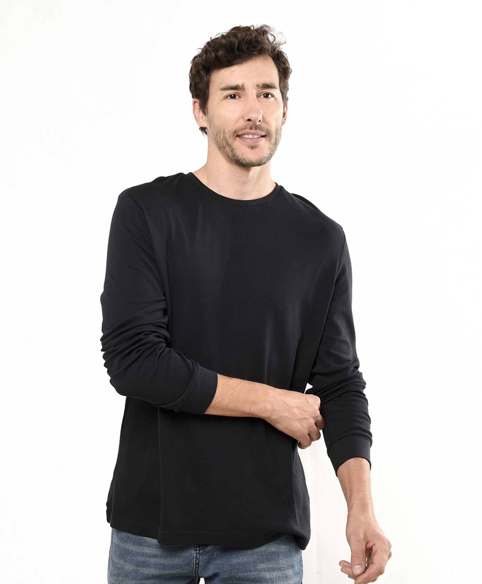 Polera hombre lisa manga larga Polera hombre lisa manga larga