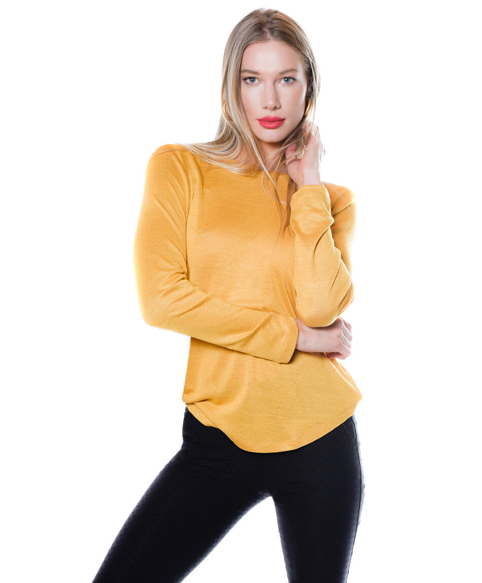 Polera lanosa lisa