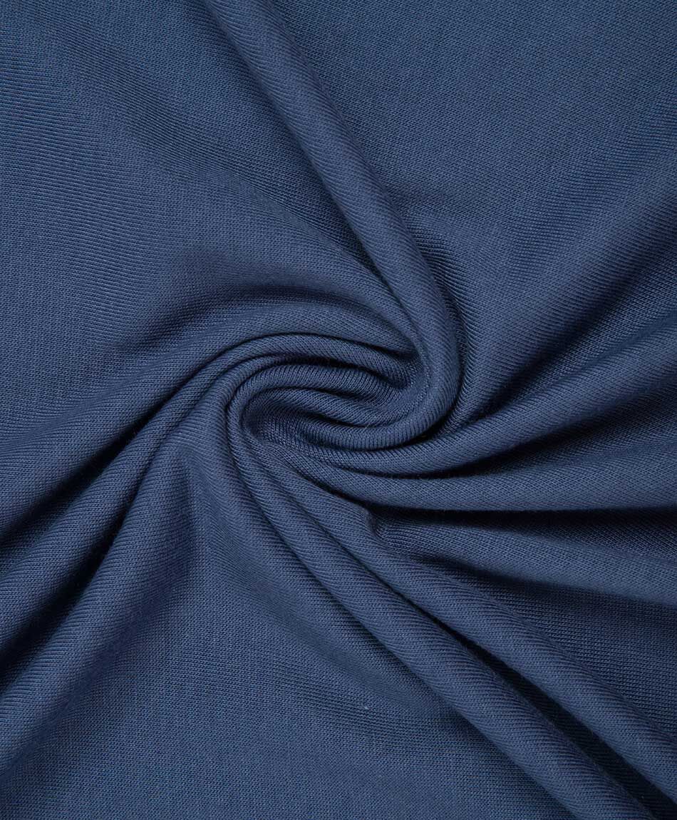 Polera hombre b&aacute;sica bordado manga
