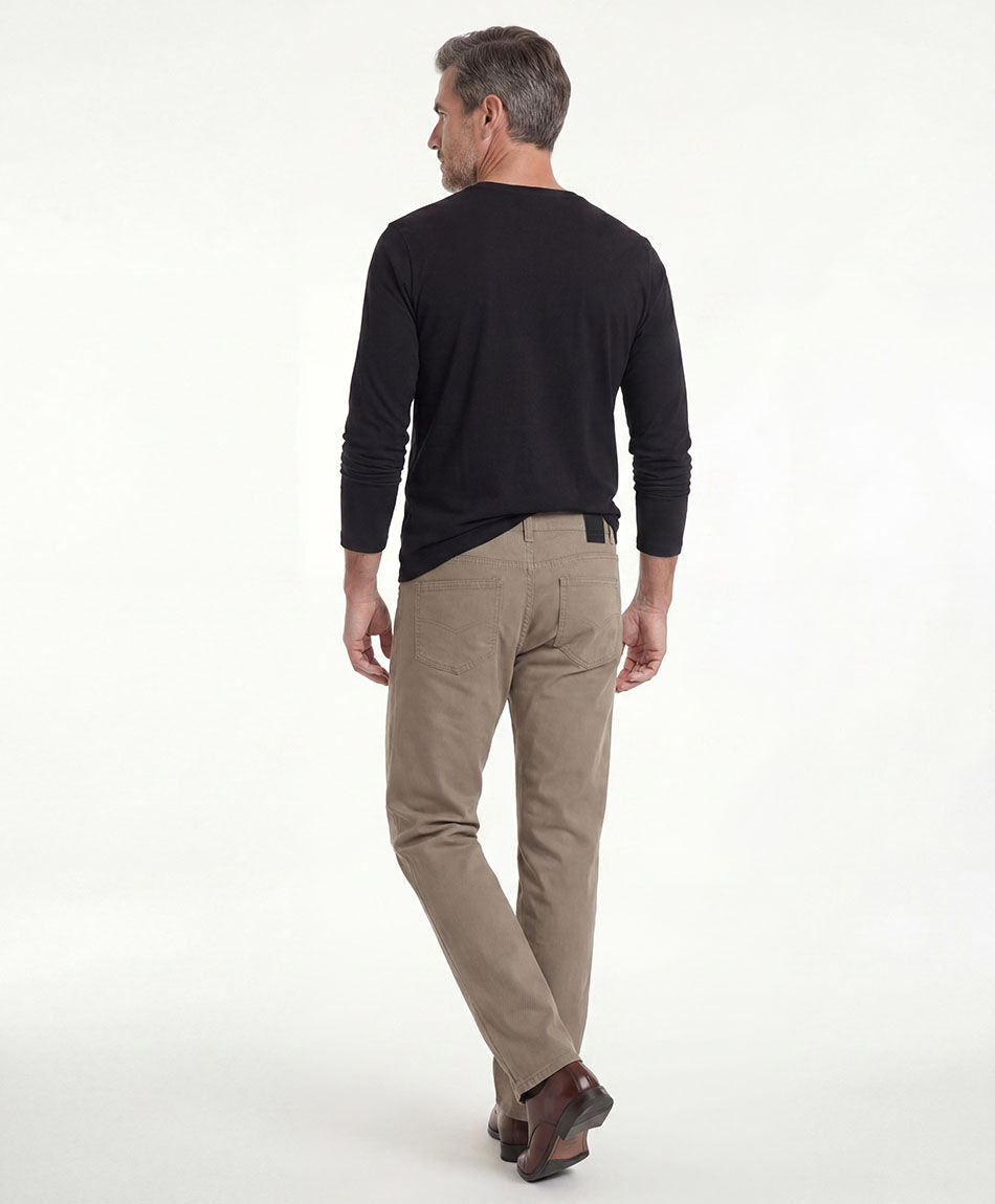 Pantal&oacute;n hombre b&aacute;sico beige