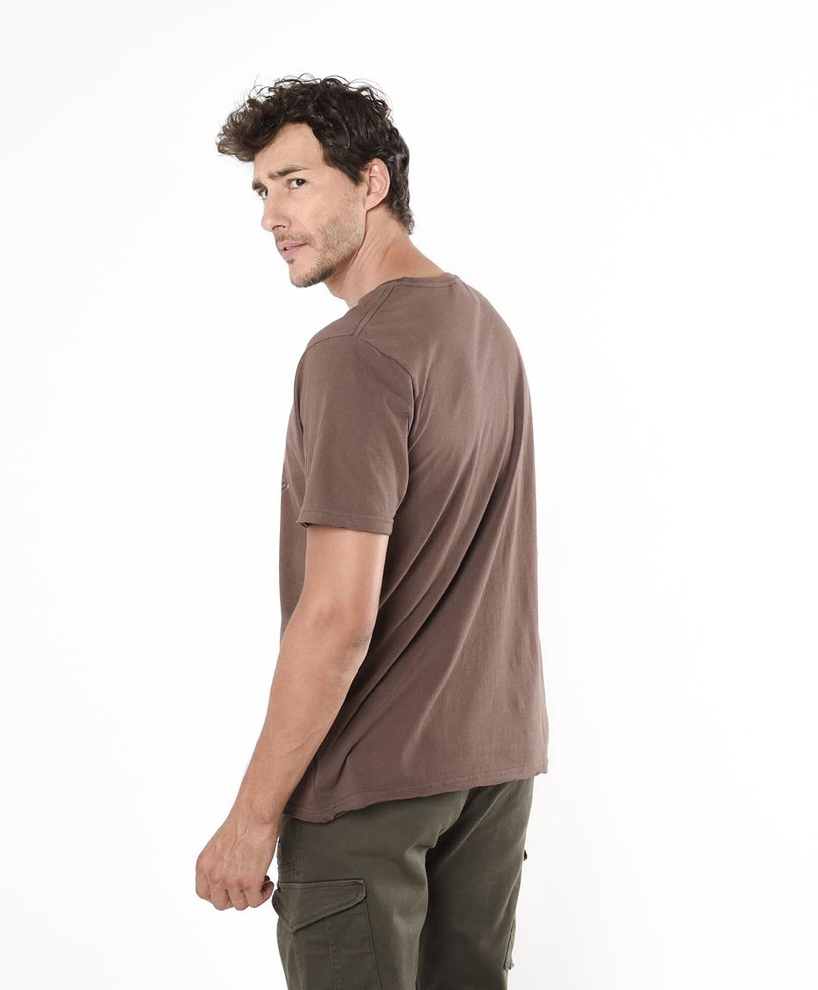 Polera hombre estampado luna y águila Polera hombre estampado luna y águila