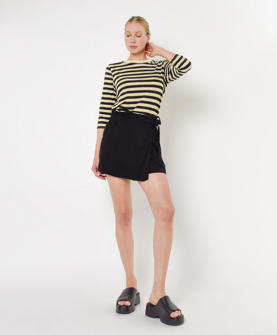 Mini falda mujer short negro estilo pareo - TRICOT